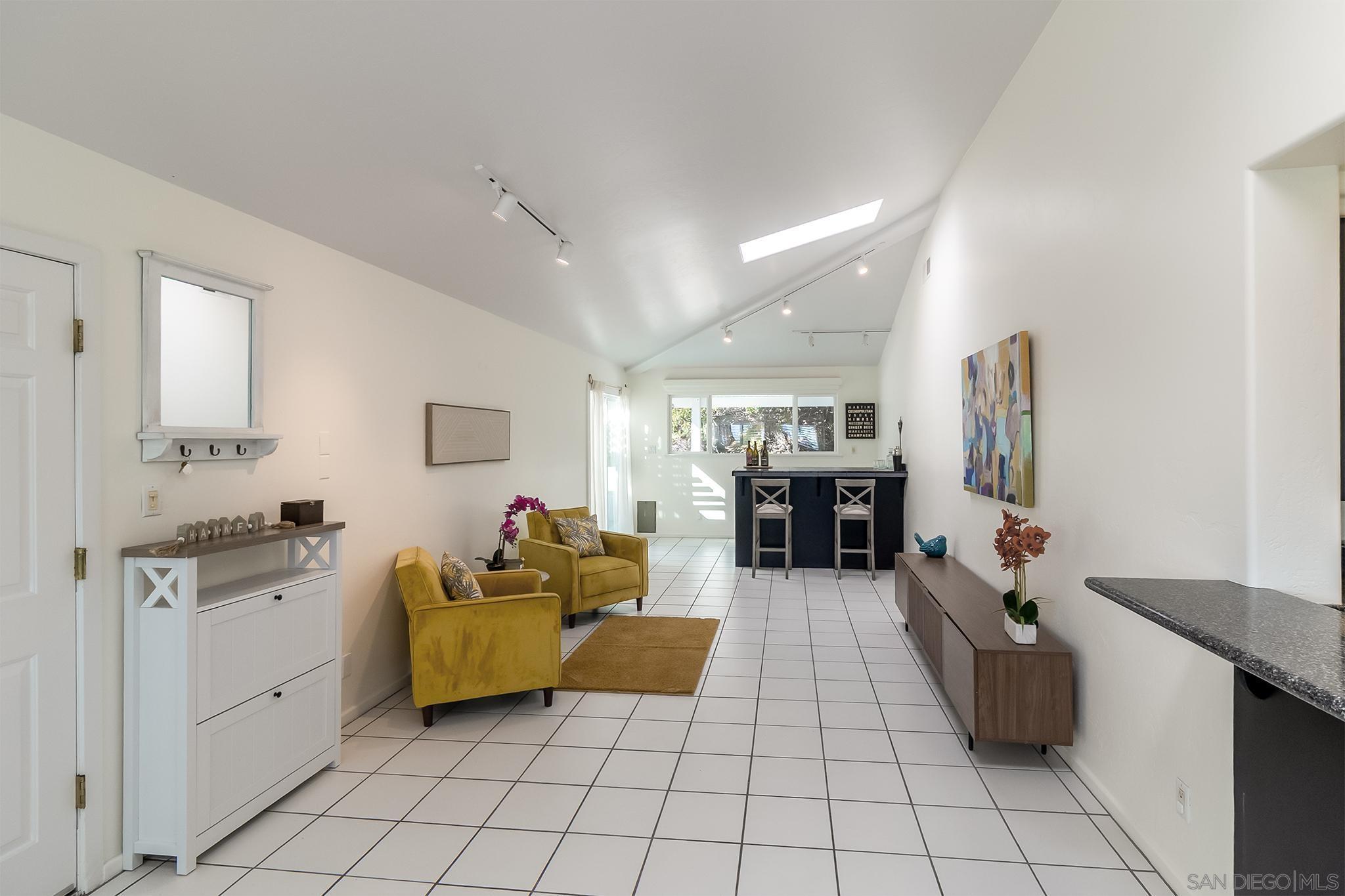 Detail Gallery Image 16 of 35 For 10028  Resmar Pl, La Mesa,  CA 91941 - 3 Beds | 2 Baths