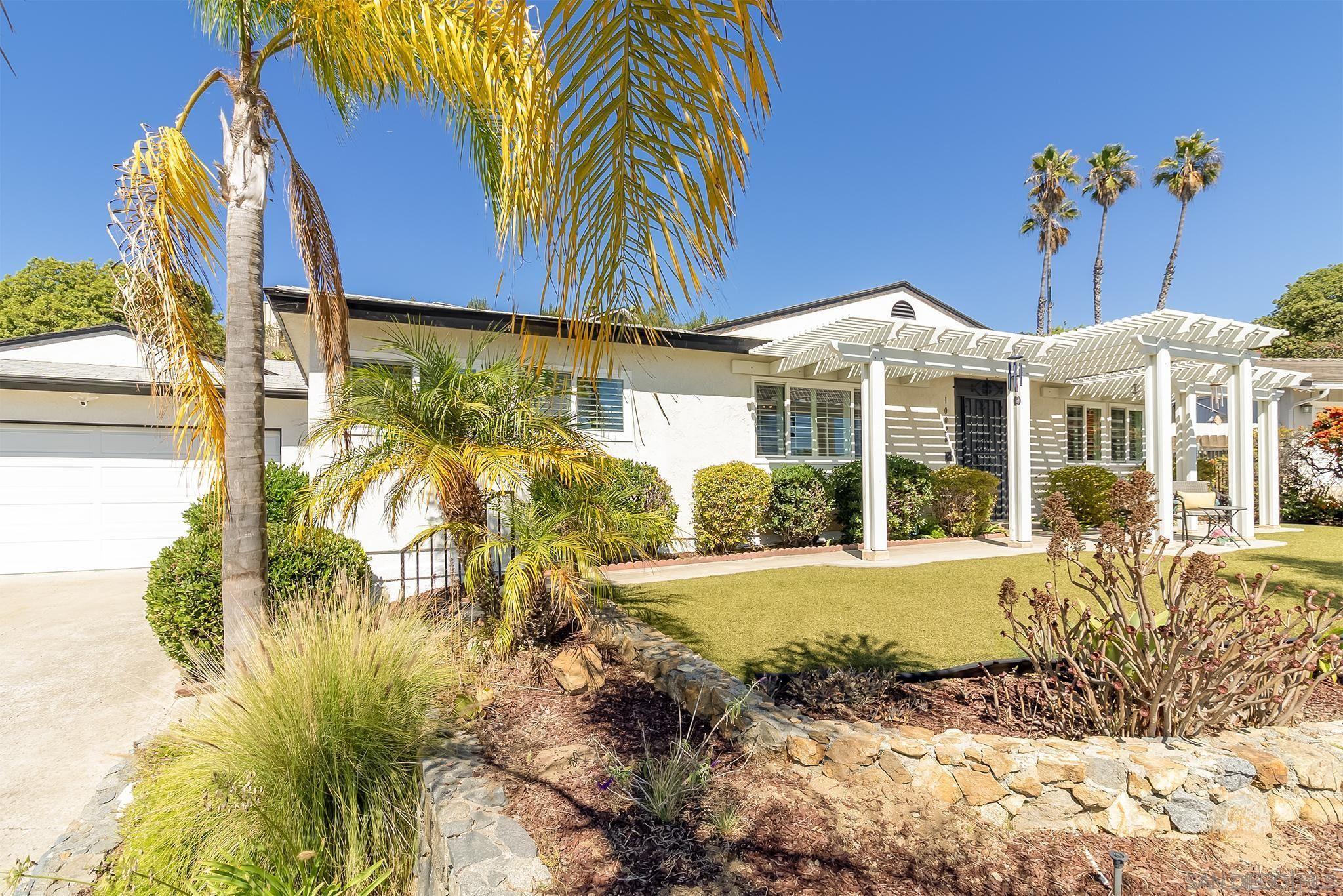 Detail Gallery Image 4 of 35 For 10028  Resmar Pl, La Mesa,  CA 91941 - 3 Beds | 2 Baths