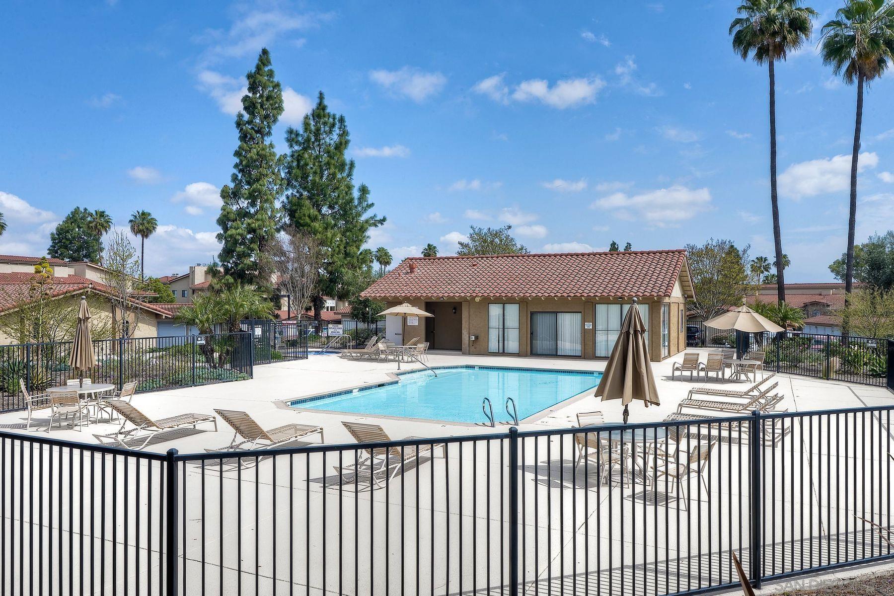 Detail Gallery Image 27 of 37 For 12250  Corte Sabio  2304, San Diego,  CA 92128 - 2 Beds | 2 Baths