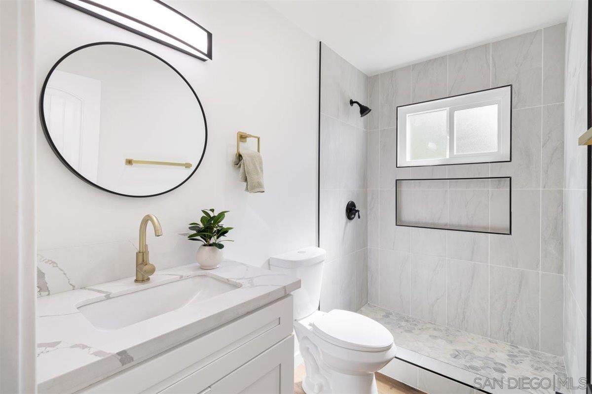 Detail Gallery Image 38 of 61 For 1756  Alhudson Dr, Escondido,  CA 92029 - 5 Beds | 3 Baths