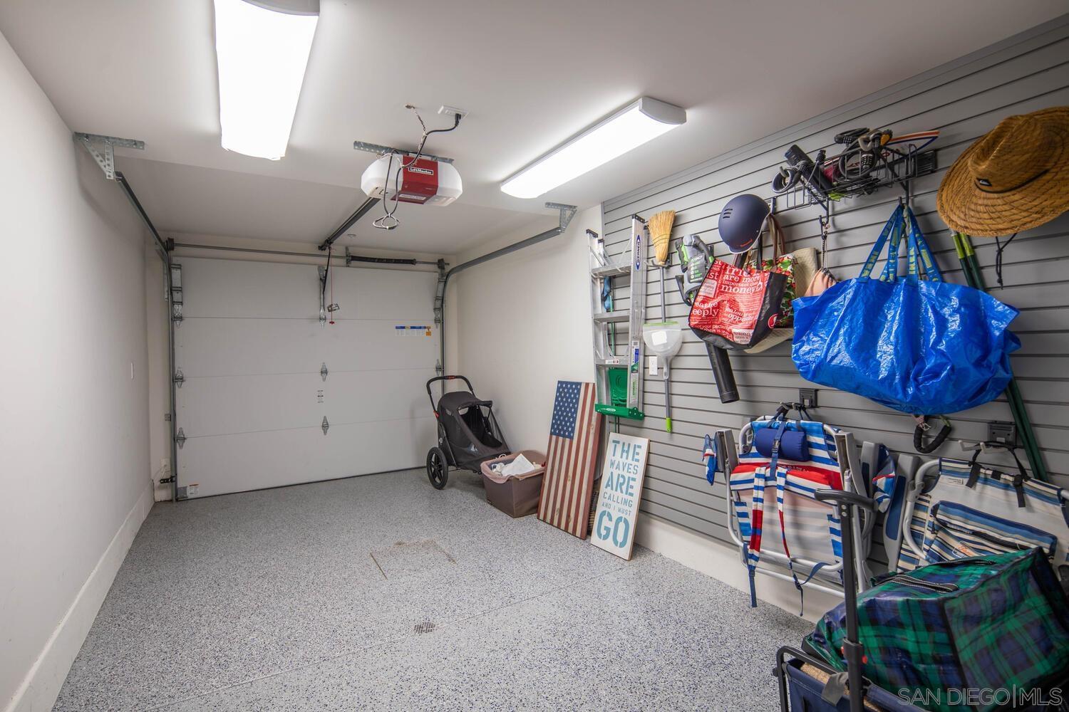 Detail Gallery Image 37 of 41 For 548  G Avenue, Coronado,  CA 92118 - 4 Beds | 3/1 Baths