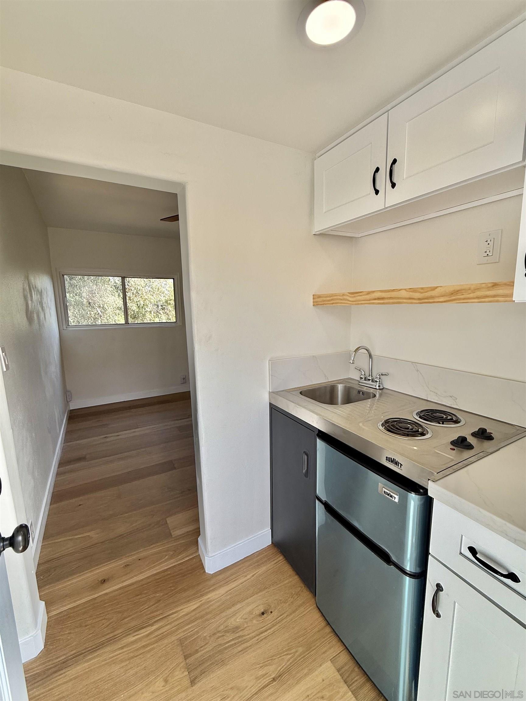 Detail Gallery Image 11 of 14 For 2331  Shamrock St  Studio, San Diego,  CA 92105 - 0 Beds | 1 Baths