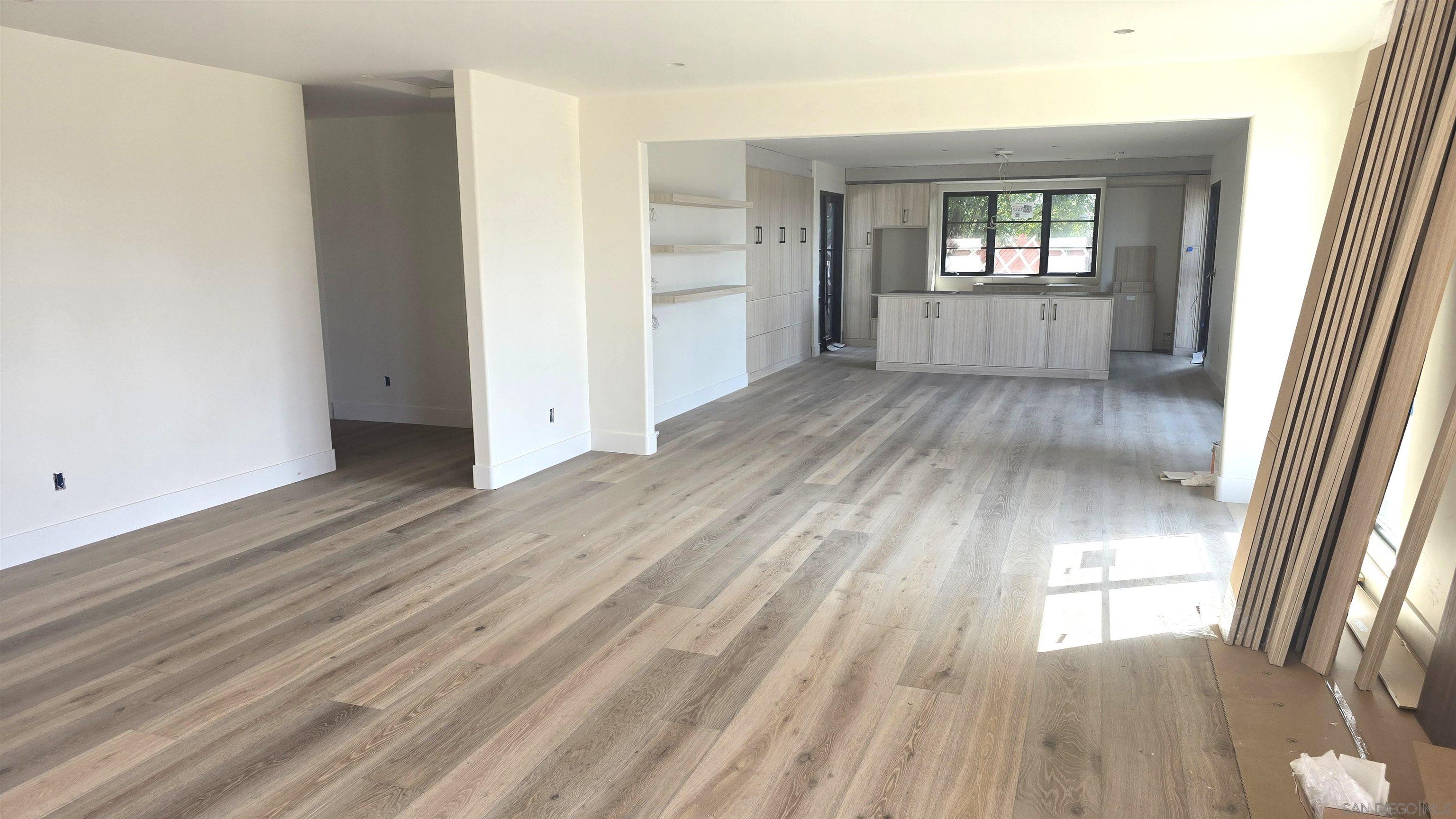 Detail Gallery Image 6 of 23 For 227  Hill Dr, Vista,  CA 92083 - 4 Beds | 3/1 Baths