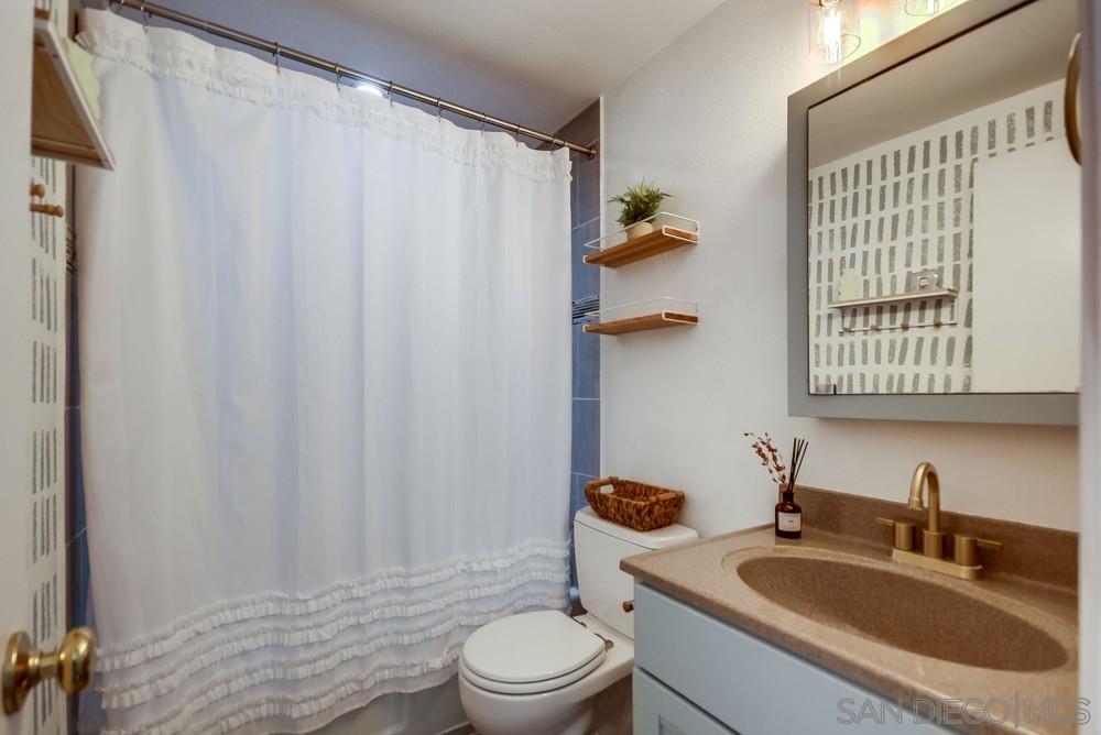 Detail Gallery Image 15 of 32 For 7830  Nightingale Way, San Diego,  CA 92123 - 2 Beds | 2/1 Baths