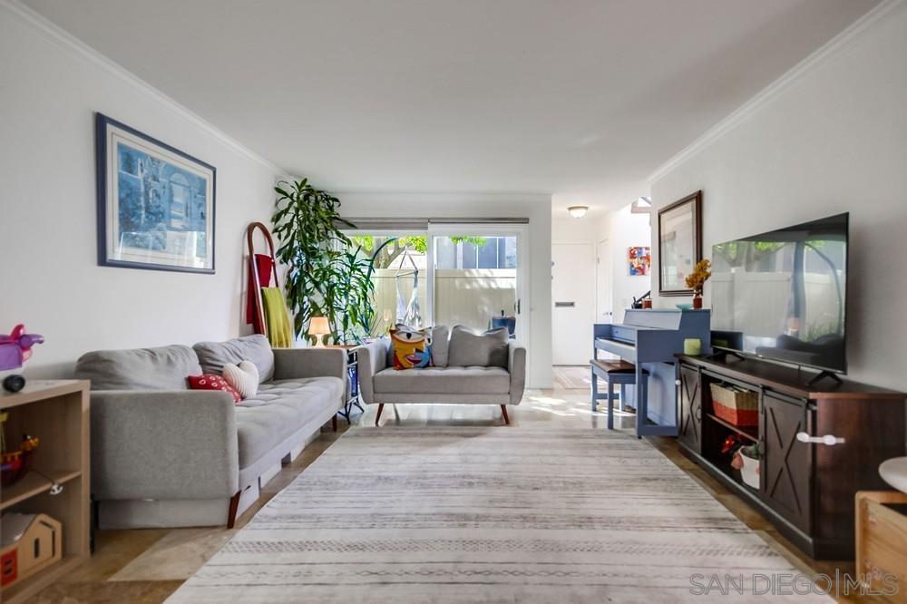 Detail Gallery Image 7 of 32 For 7830  Nightingale Way, San Diego,  CA 92123 - 2 Beds | 2/1 Baths