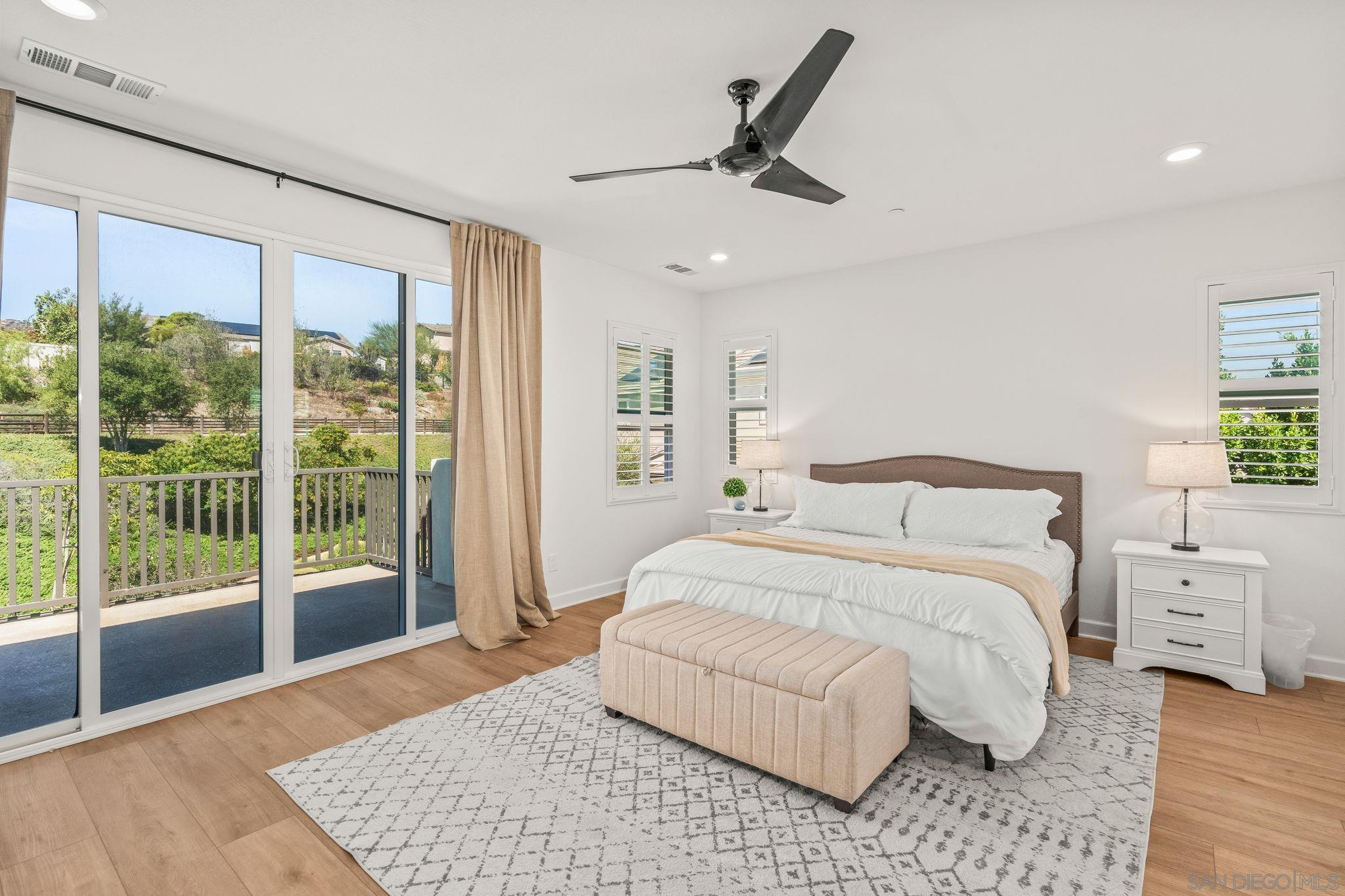 Detail Gallery Image 19 of 39 For 3012  Starry Night Dr, Escondido,  CA 92029 - 5 Beds | 3/1 Baths