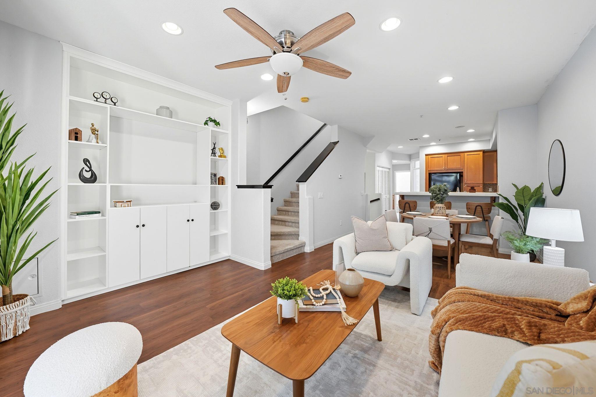 Front Image Thumbnail for SD250040789