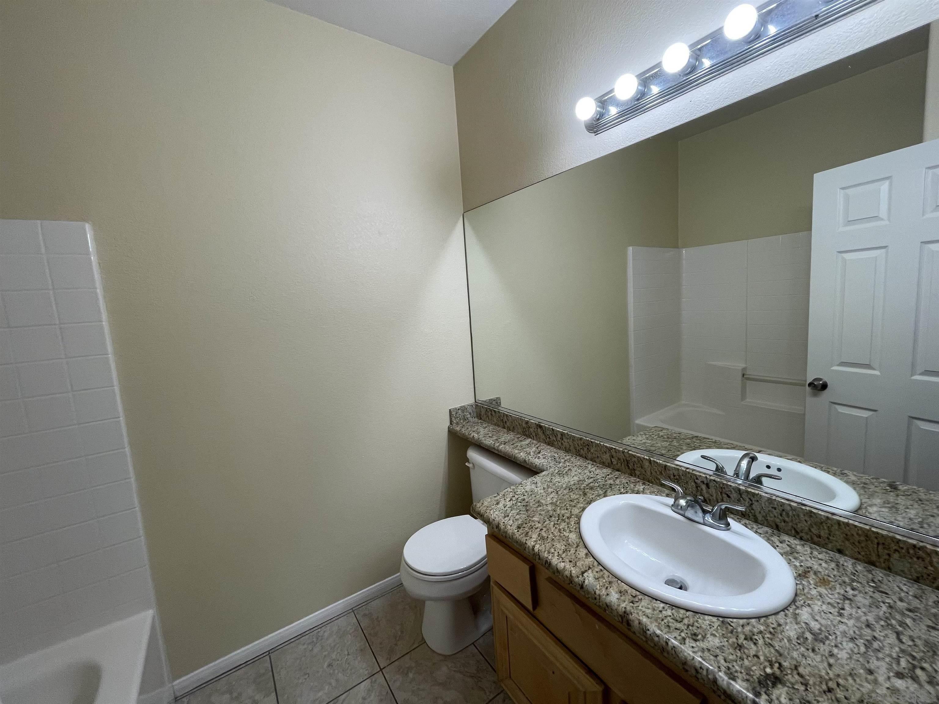 Detail Gallery Image 17 of 23 For 13325  via Milazzo  2, San Diego,  CA 92129 - 4 Beds | 2/1 Baths