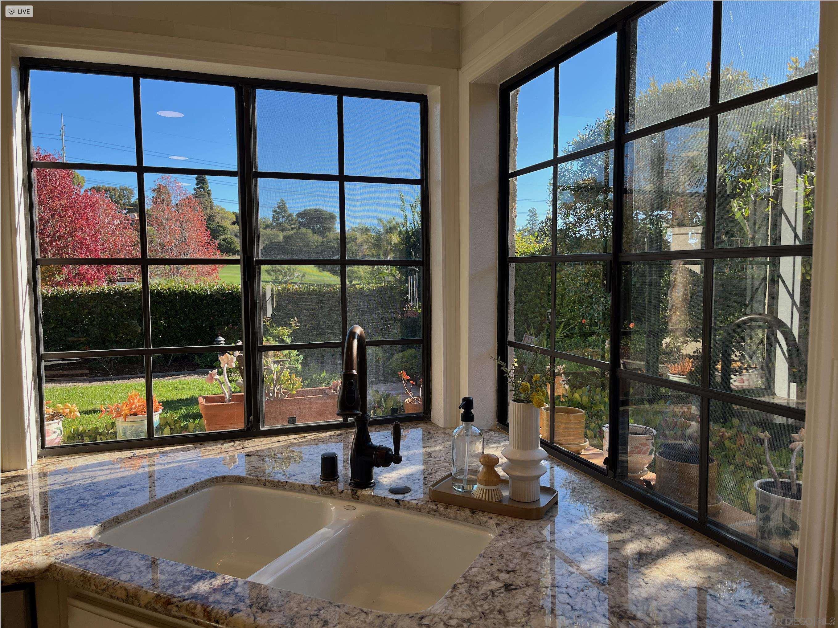 Detail Gallery Image 35 of 35 For 1240  Ladera Linda, Del Mar,  CA 92014 - 3 Beds | 2/1 Baths