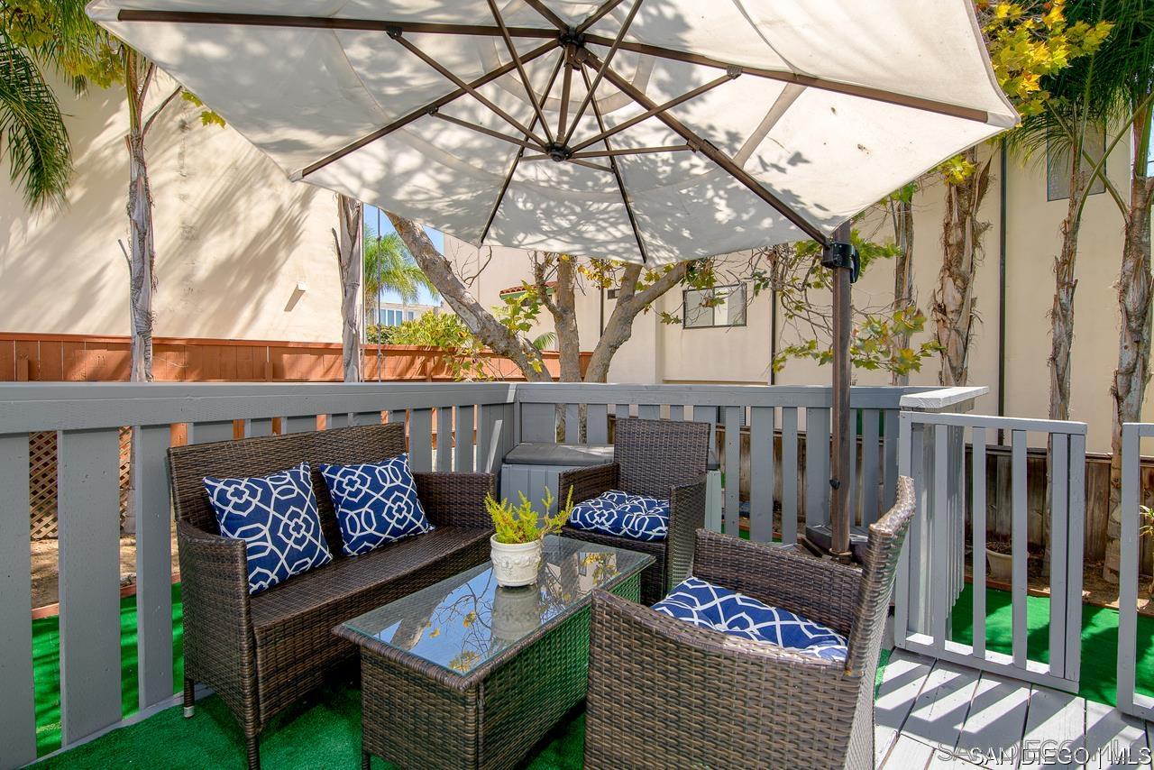 Detail Gallery Image 13 of 38 For Rosecrans St, San Diego,  CA 92106 - 2 Beds | 1 Baths