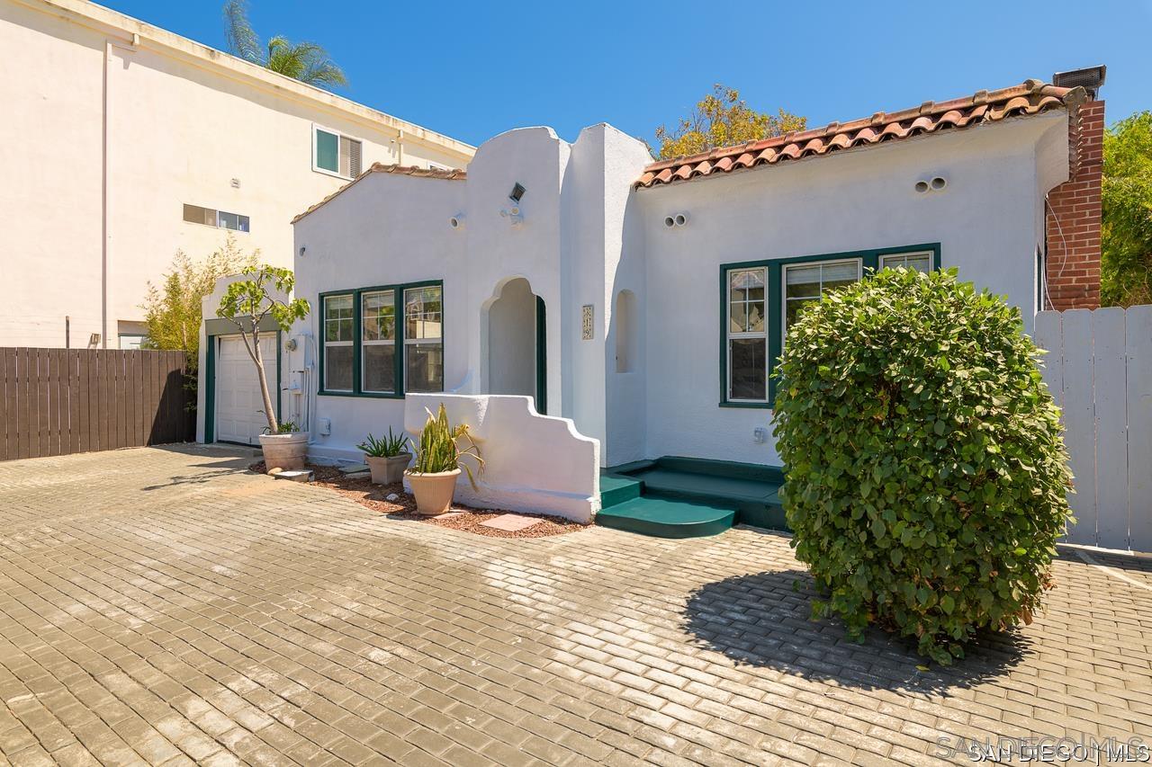 Detail Gallery Image 25 of 38 For Rosecrans St, San Diego,  CA 92106 - 2 Beds | 1 Baths