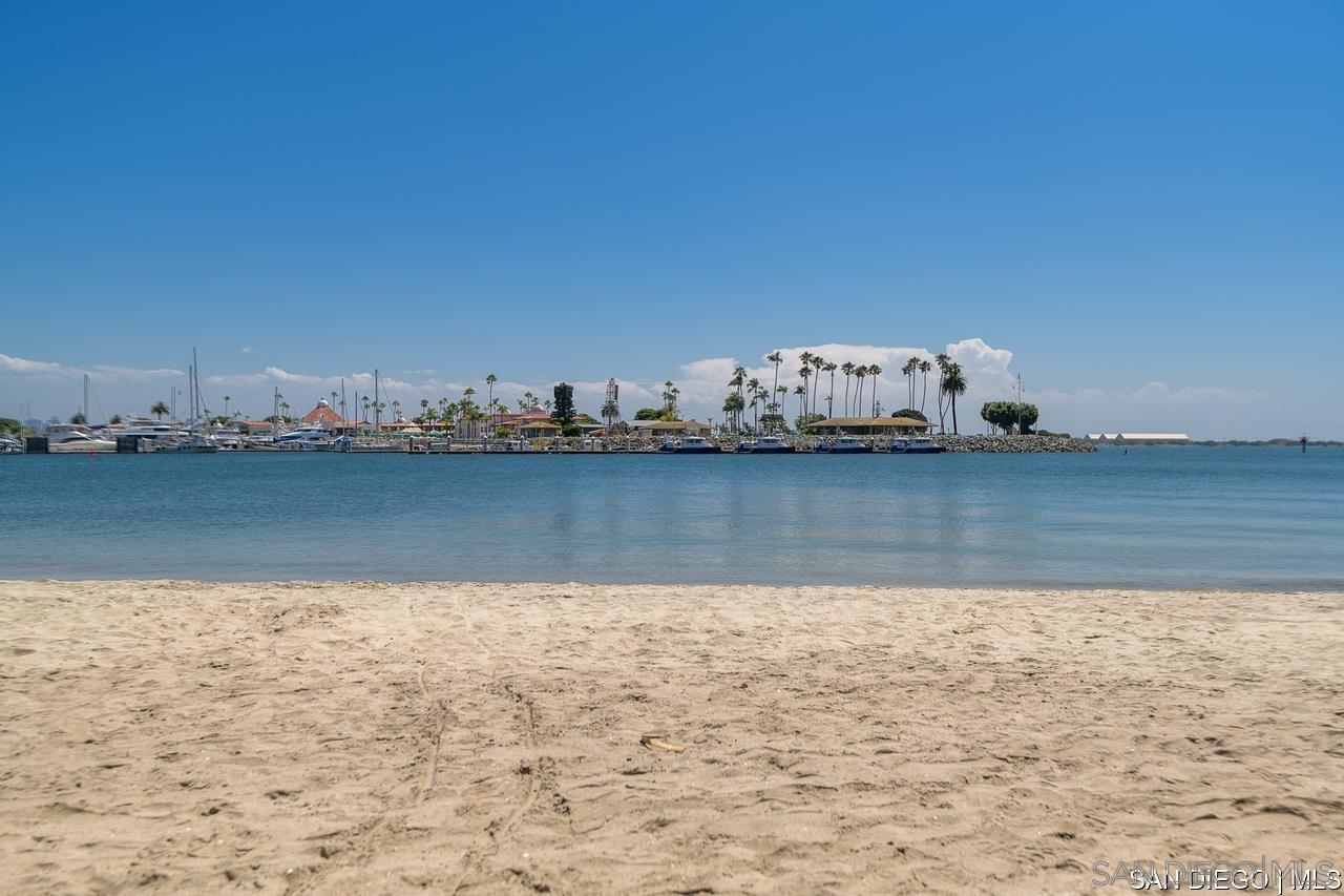 Detail Gallery Image 33 of 38 For Rosecrans St, San Diego,  CA 92106 - 2 Beds | 1 Baths