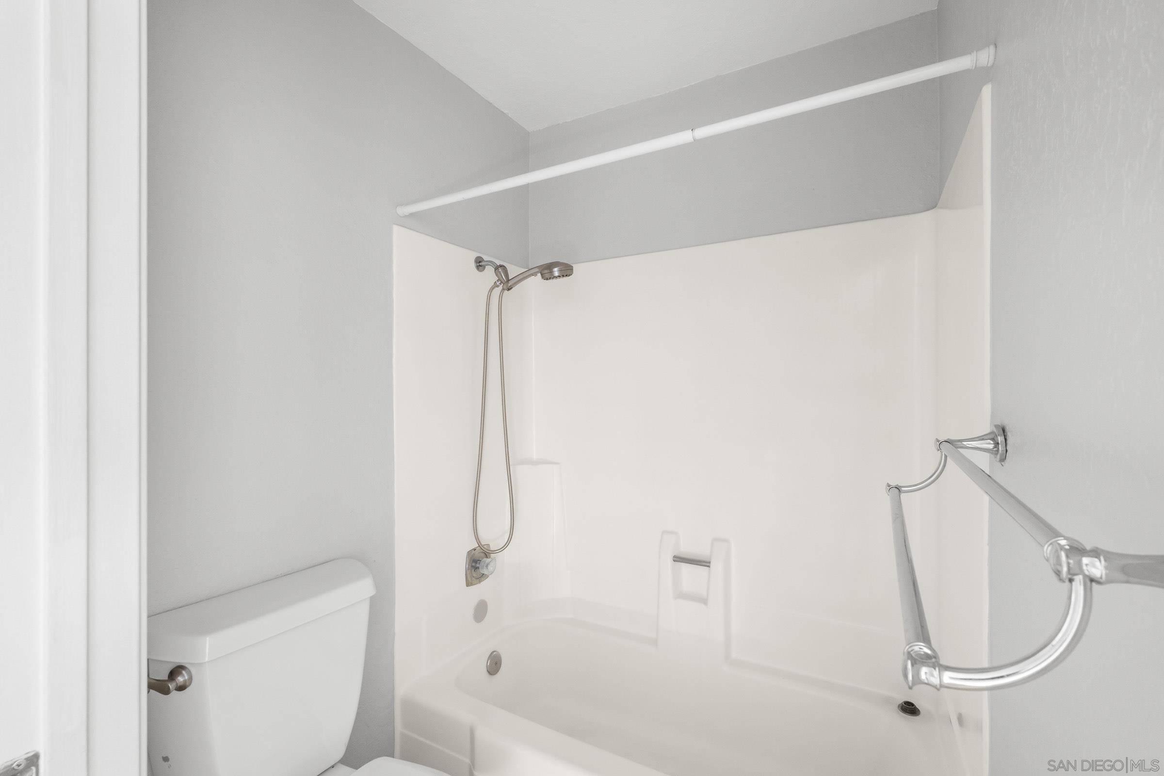 Detail Gallery Image 8 of 11 For 9849  Caminito Marlock  21, San Diego,  CA 92131 - 1 Beds | 1 Baths