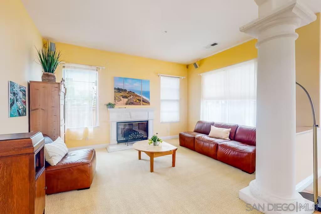 Detail Gallery Image 2 of 23 For 863  Starflower Rd, Encinitas,  CA 92024 - 4 Beds | 3 Baths