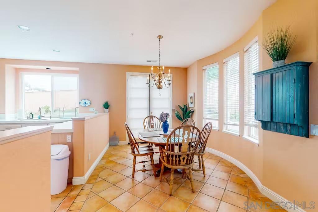 Detail Gallery Image 5 of 23 For 863  Starflower Rd, Encinitas,  CA 92024 - 4 Beds | 3 Baths