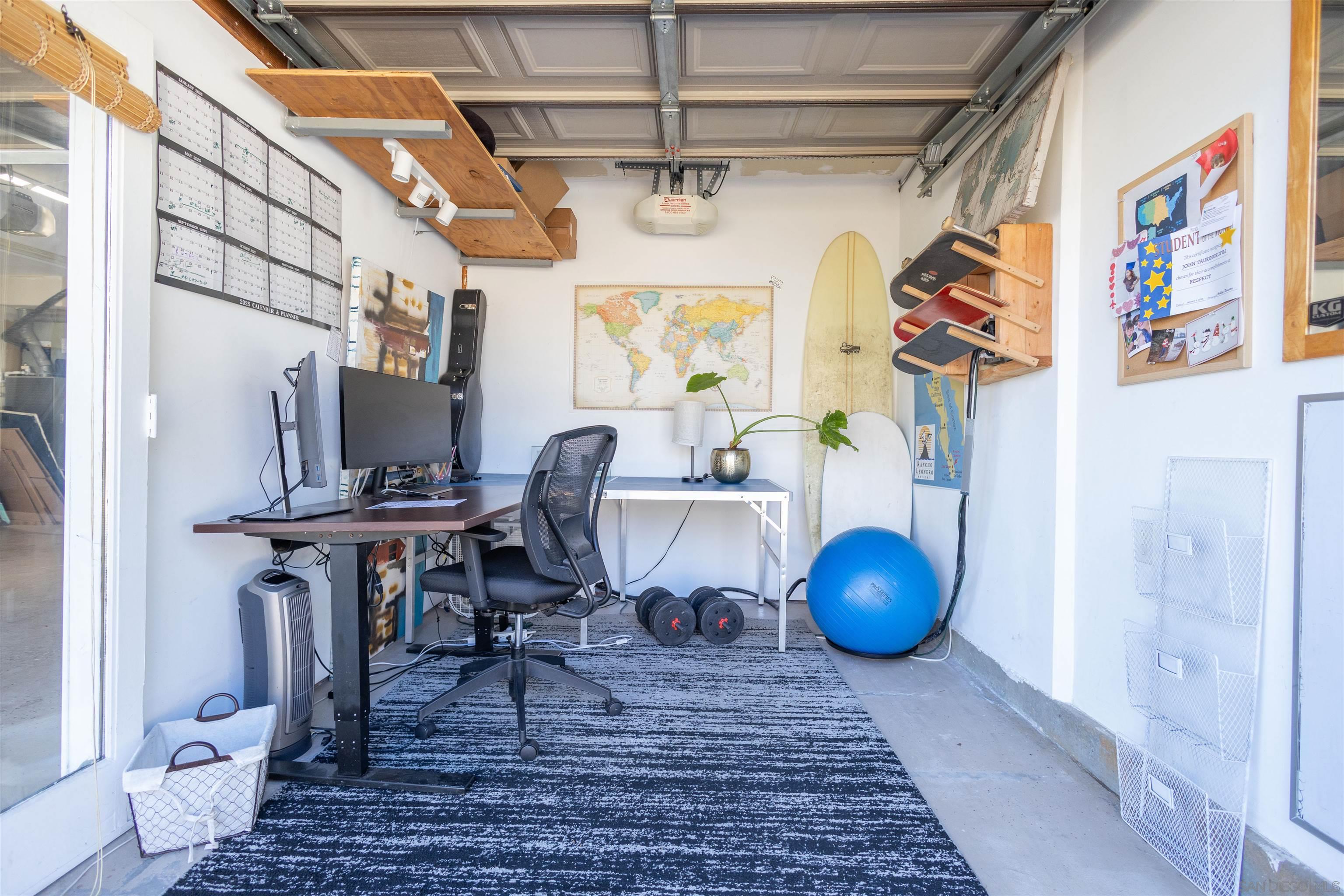 Detail Gallery Image 17 of 43 For 4375  Stanford Street, Carlsbad,  CA 92010 - 5 Beds | 3 Baths