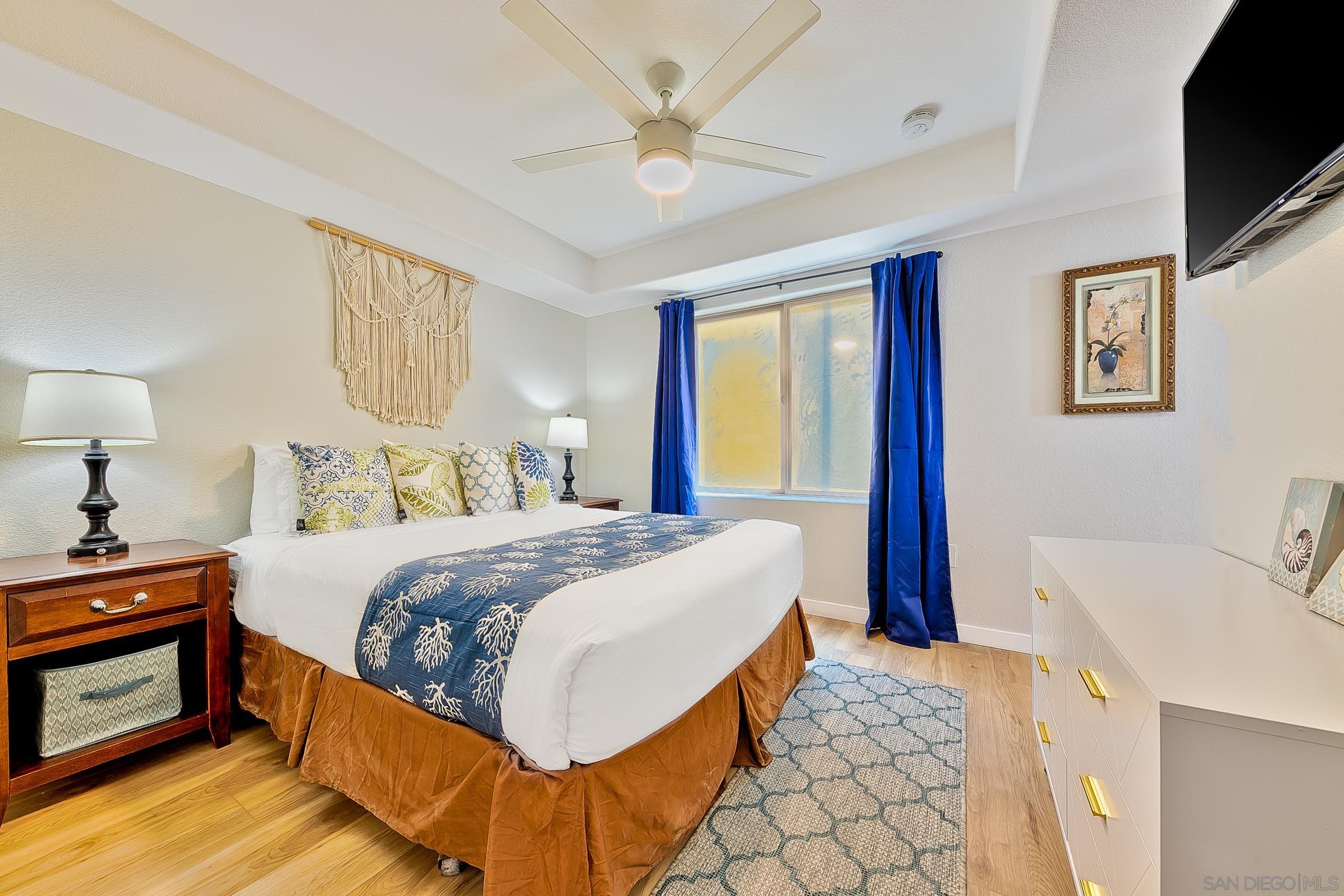 Detail Gallery Image 40 of 51 For 3537  Ocean Front Walk, San Diego,  CA 92109 - 3 Beds | 2/1 Baths