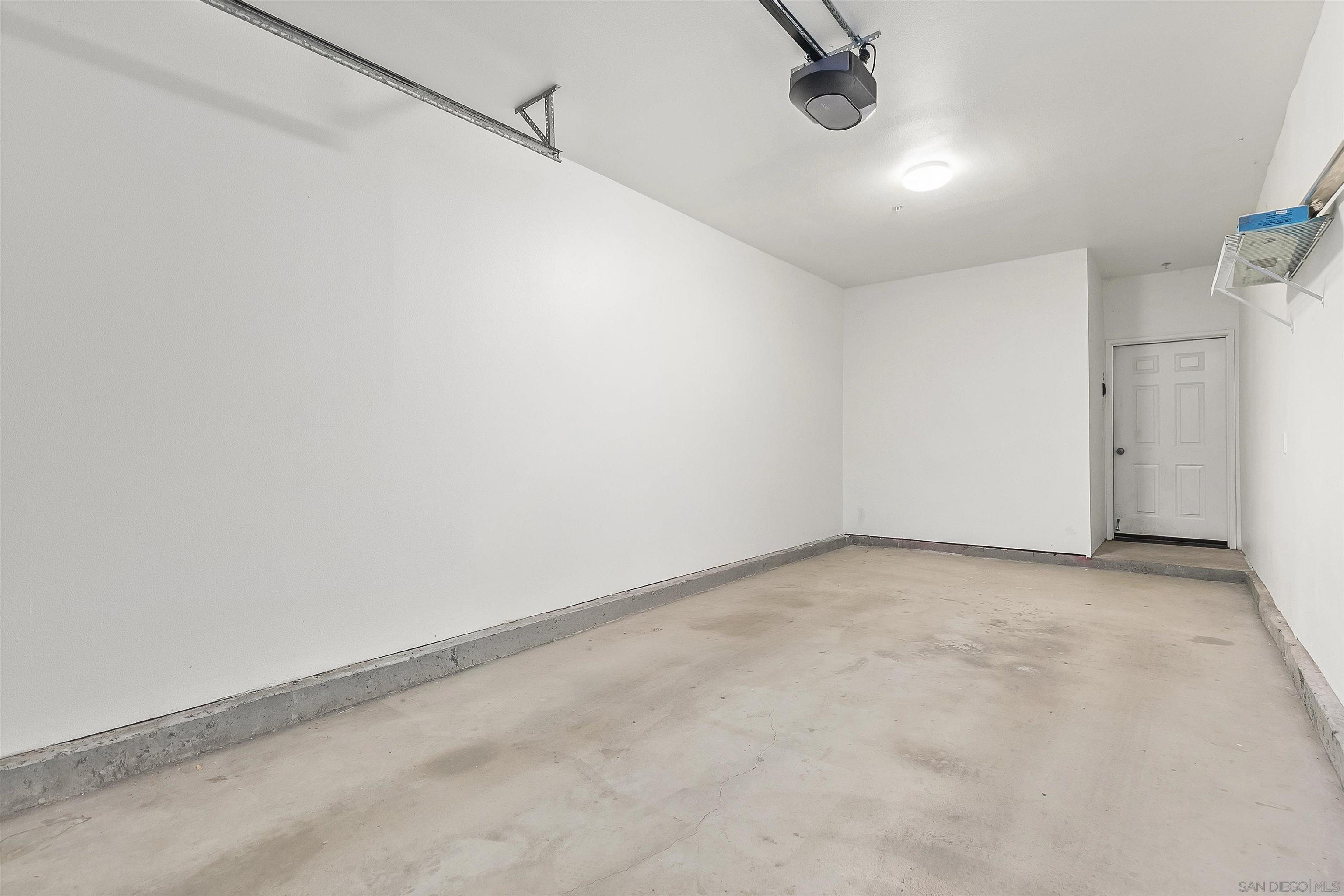 Detail Gallery Image 30 of 55 For 3177  Dehesa Road 14, El Cajon,  CA 92019 - 3 Beds | 2/1 Baths