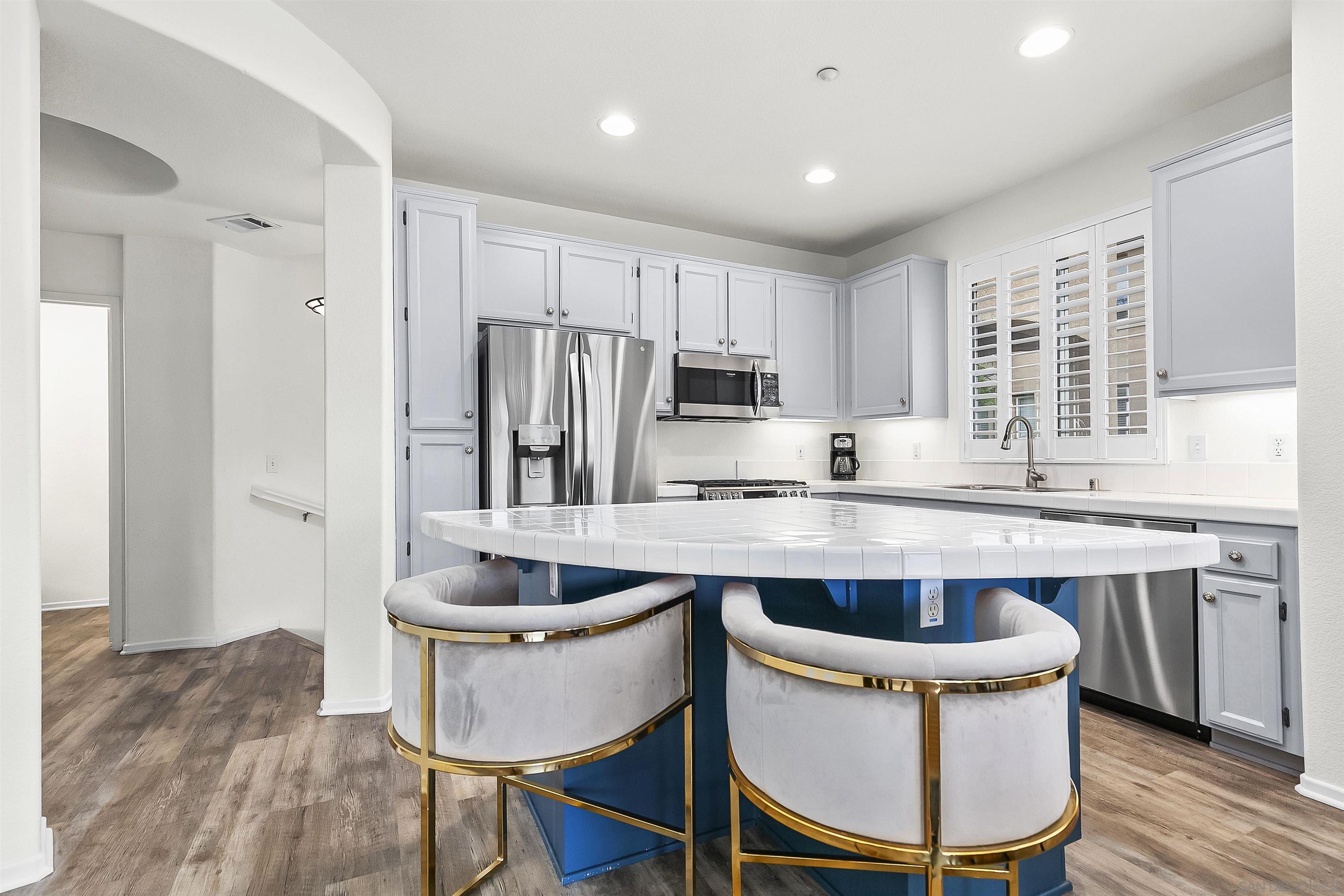 Detail Gallery Image 9 of 55 For 3177  Dehesa Road 14, El Cajon,  CA 92019 - 3 Beds | 2/1 Baths