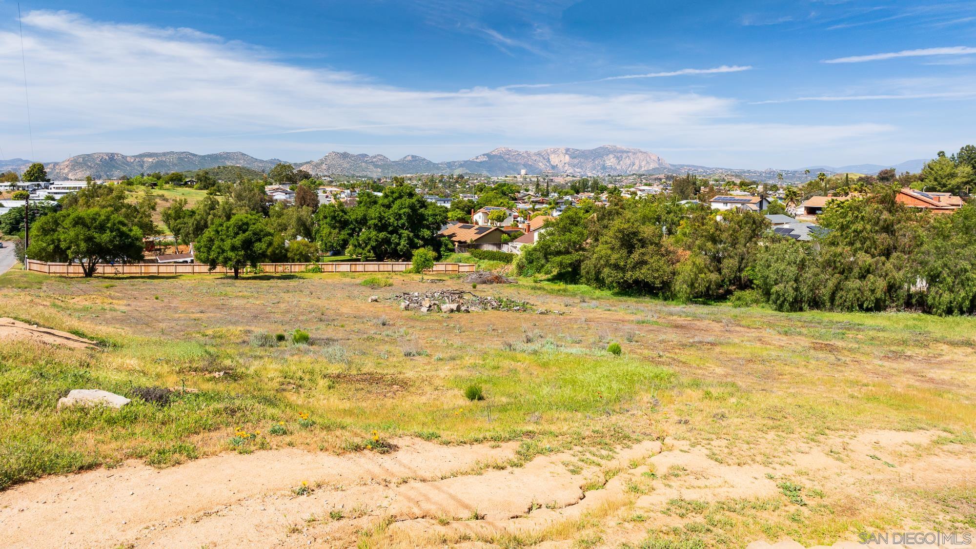 Detail Gallery Image 5 of 11 For , El Cajon,  CA 92021 - – Beds | – Baths