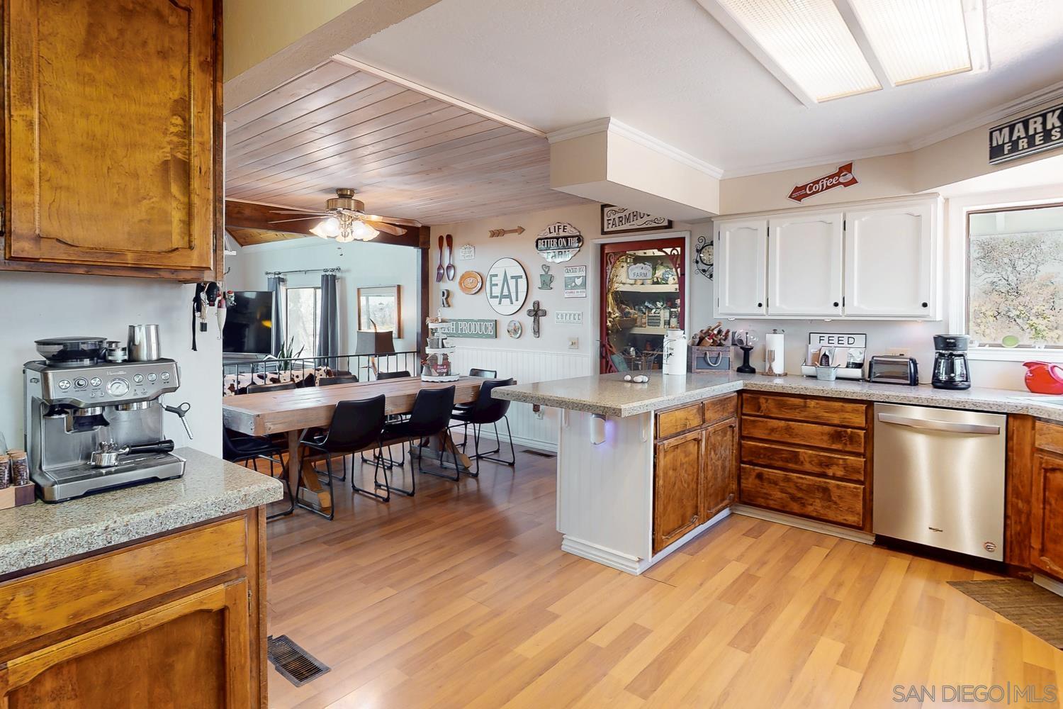 Detail Gallery Image 9 of 44 For 135  Sunny Hills Rd, Bangor,  CA 95914 - 2 Beds | 2 Baths