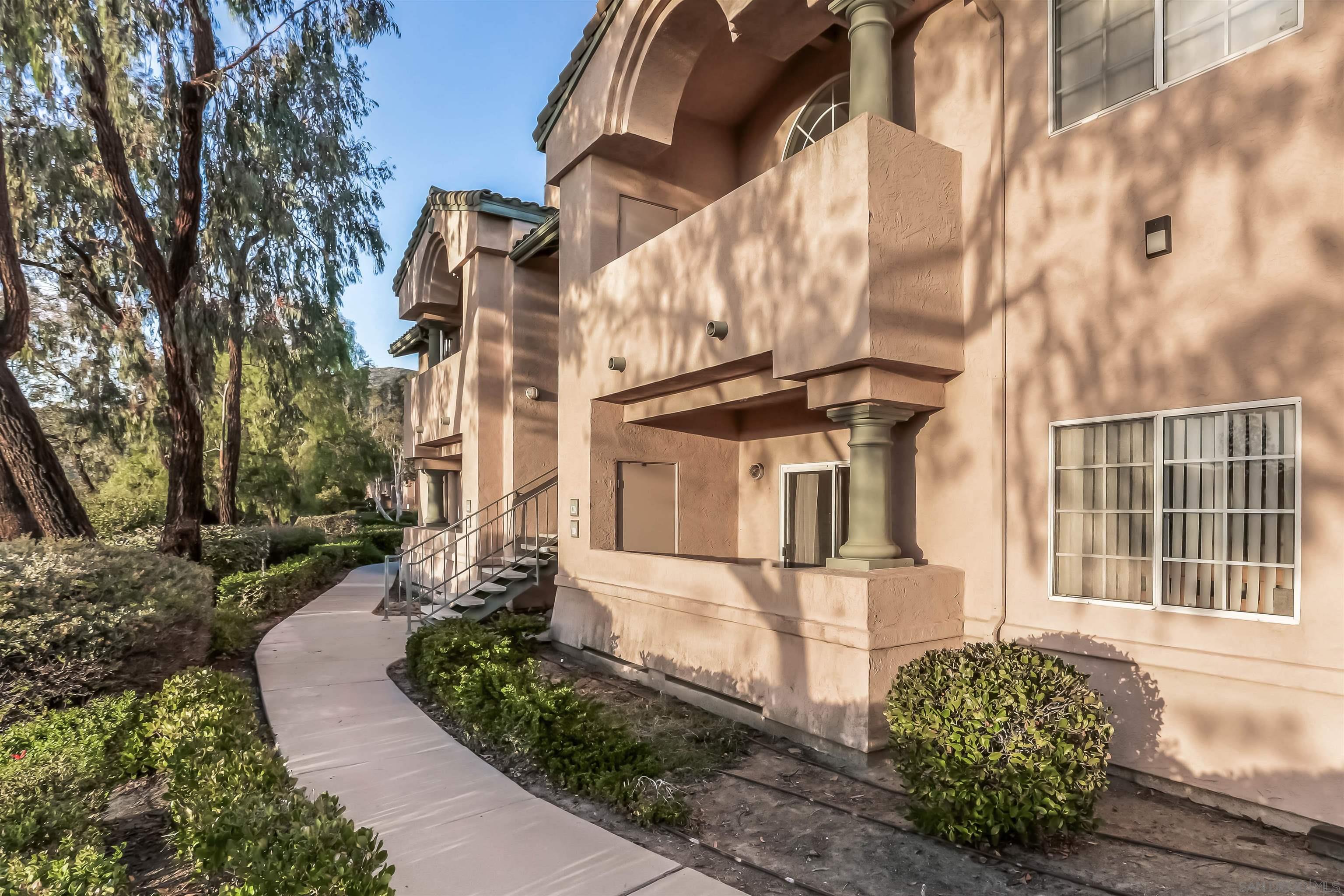 Front Image Thumbnail for SD250040903