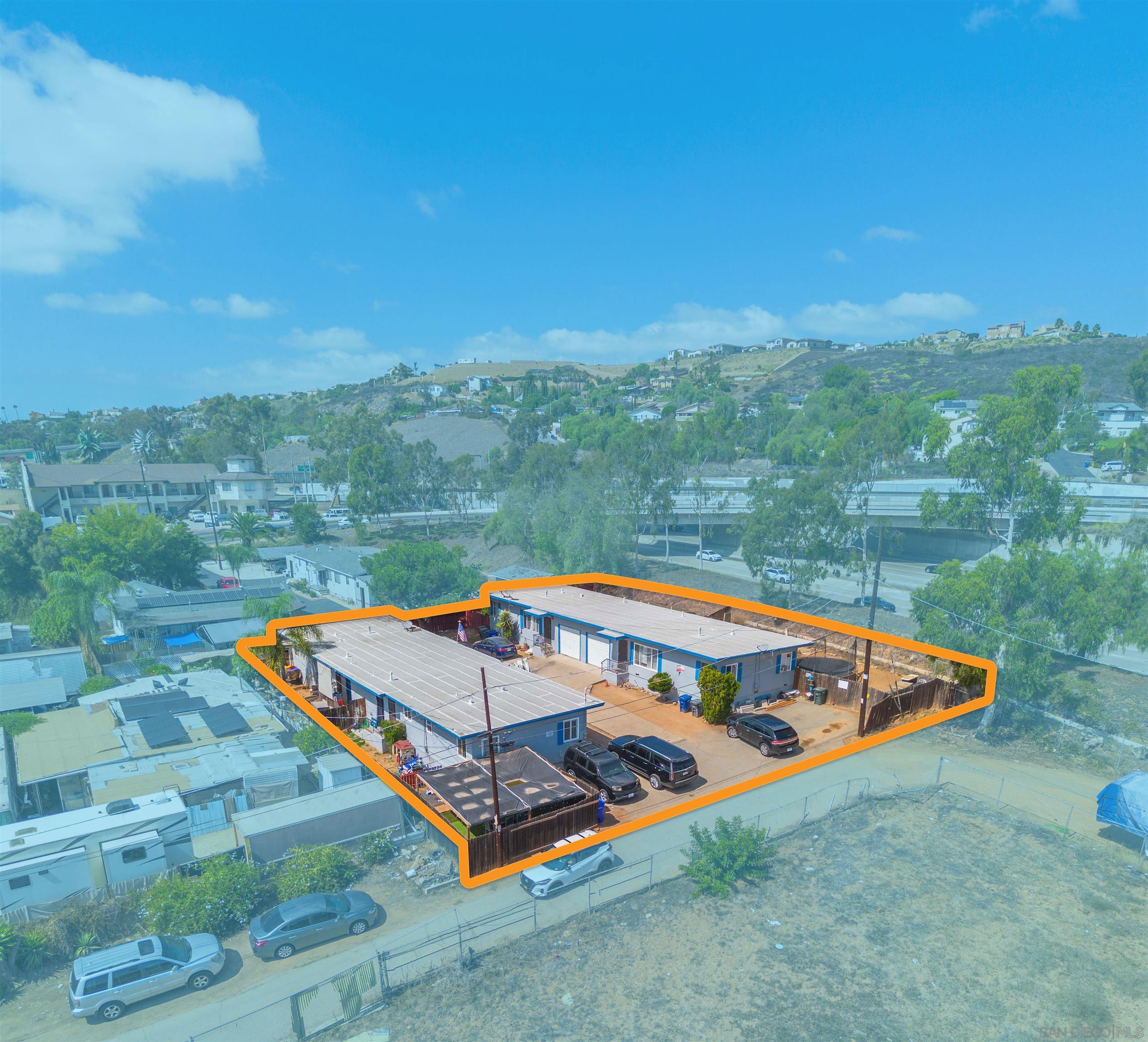 Detail Gallery Image 8 of 19 For 8050-52  Lemon Grove Way, Lemon Grove,  CA 91945 - – Beds | – Baths