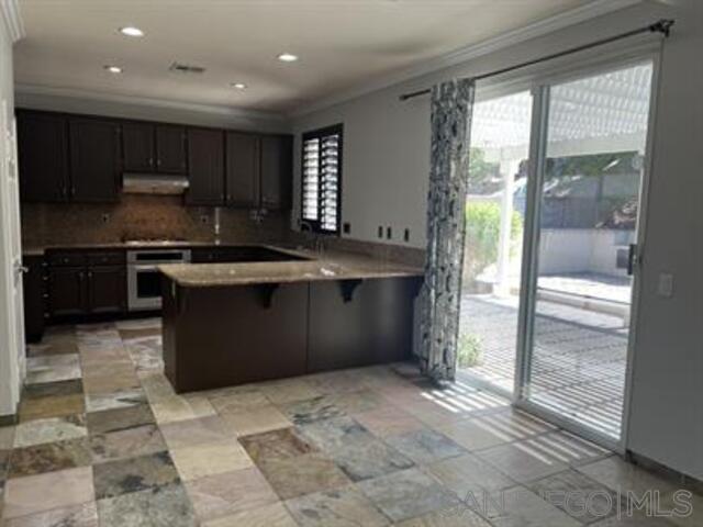 Detail Gallery Image 3 of 21 For 1176  Saratoga Ct, Chula Vista,  CA 91913 - 4 Beds | 2/1 Baths