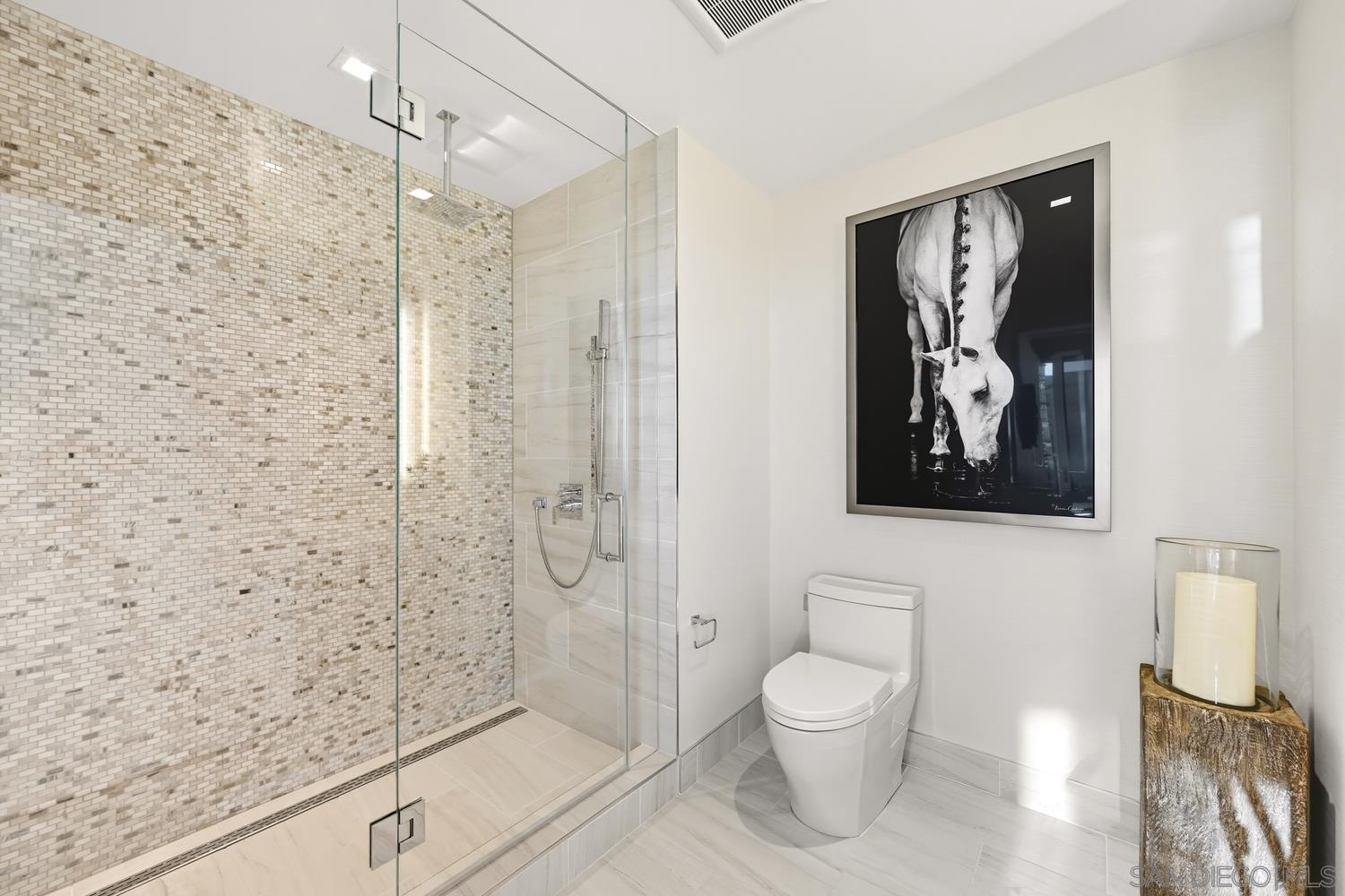 Detail Gallery Image 36 of 46 For 888 W E Street  1503, San Diego,  CA 92101 - 2 Beds | 2 Baths