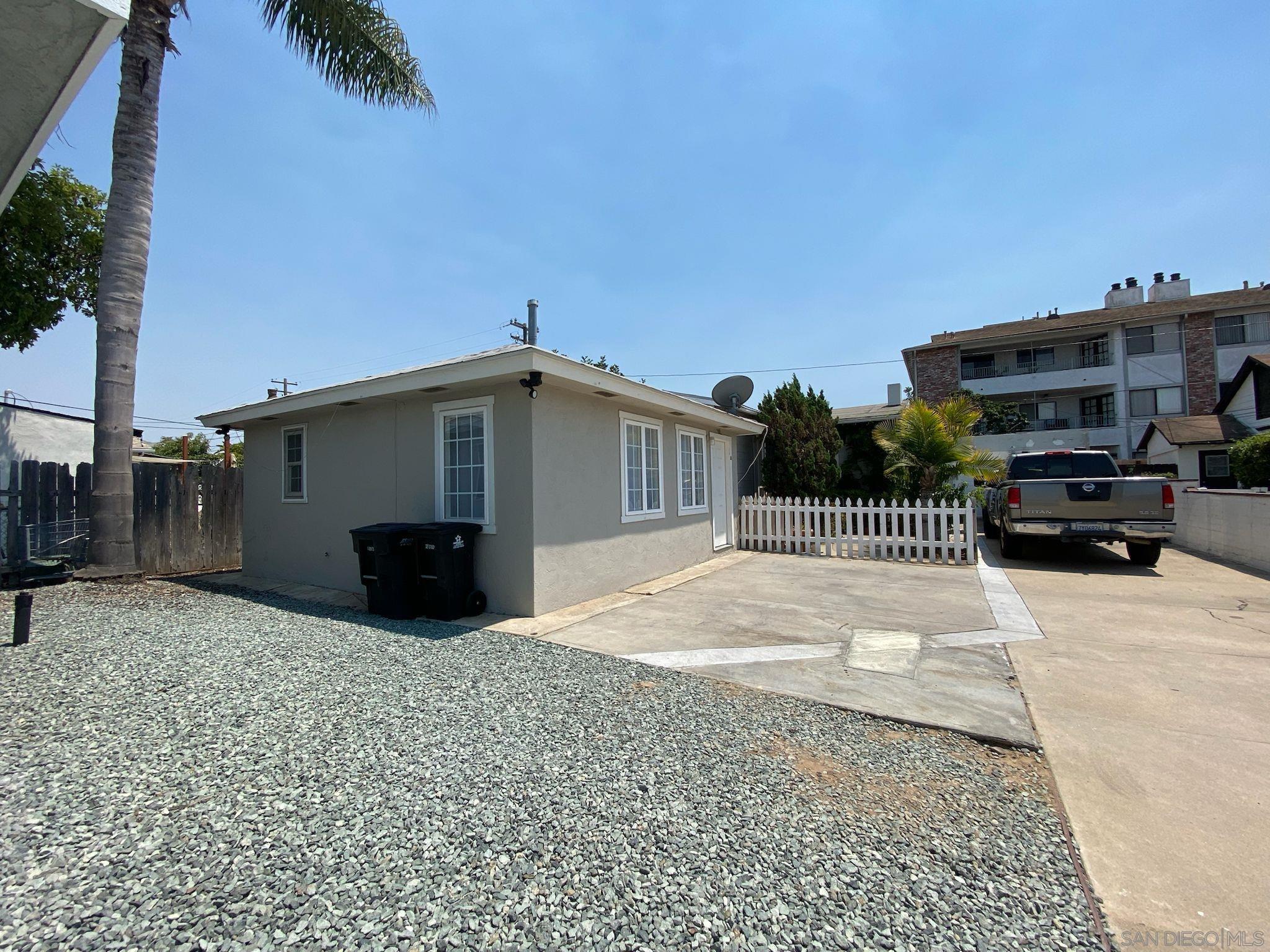 Detail Gallery Image 3 of 16 For 236  Alvarado St, Chula Vista,  CA 91910 - 2 Beds | 1 Baths