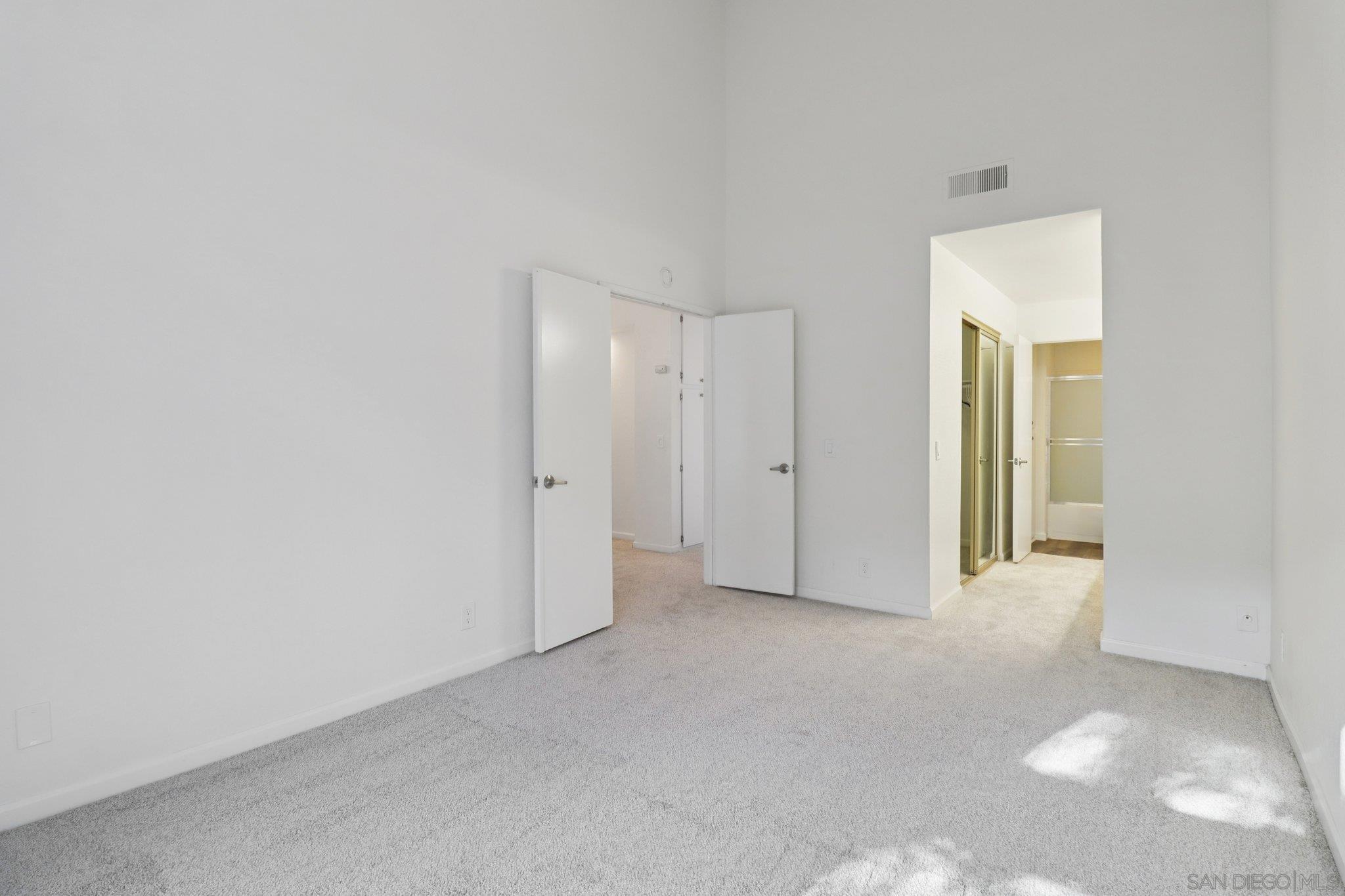 Detail Gallery Image 15 of 53 For 4064  Crystal Dawn Ln  #206,  San Diego,  CA 92122 - 2 Beds | 2 Baths