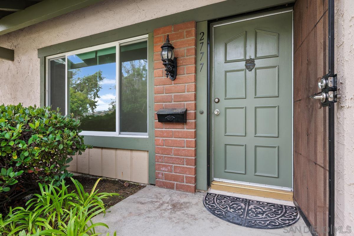 Detail Gallery Image 4 of 46 For 2777  Caminito Cedros, Del Mar,  CA 92014 - 3 Beds | 2/1 Baths