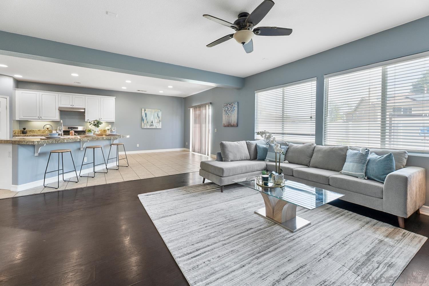 Front Image Thumbnail for SD250040970