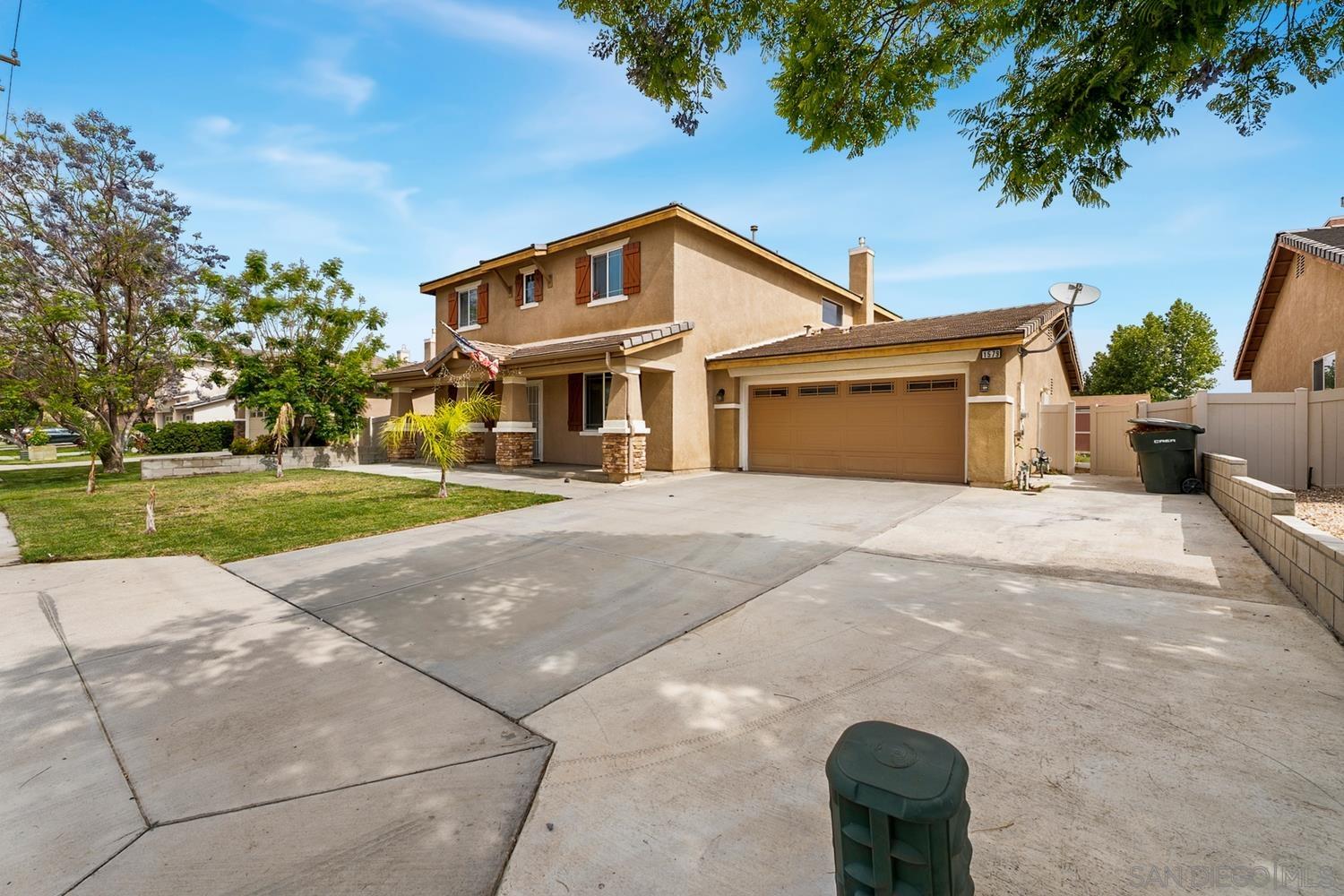 Detail Gallery Image 2 of 50 For 1579  Washington Ave, San Jacinto,  CA 92583 - 5 Beds | 3 Baths