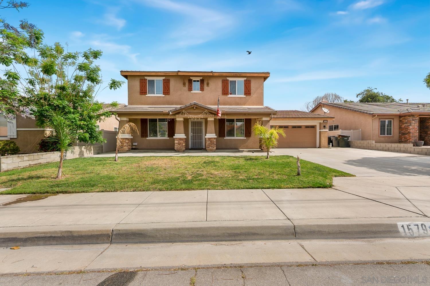 Detail Gallery Image 5 of 50 For 1579  Washington Ave, San Jacinto,  CA 92583 - 5 Beds | 3 Baths