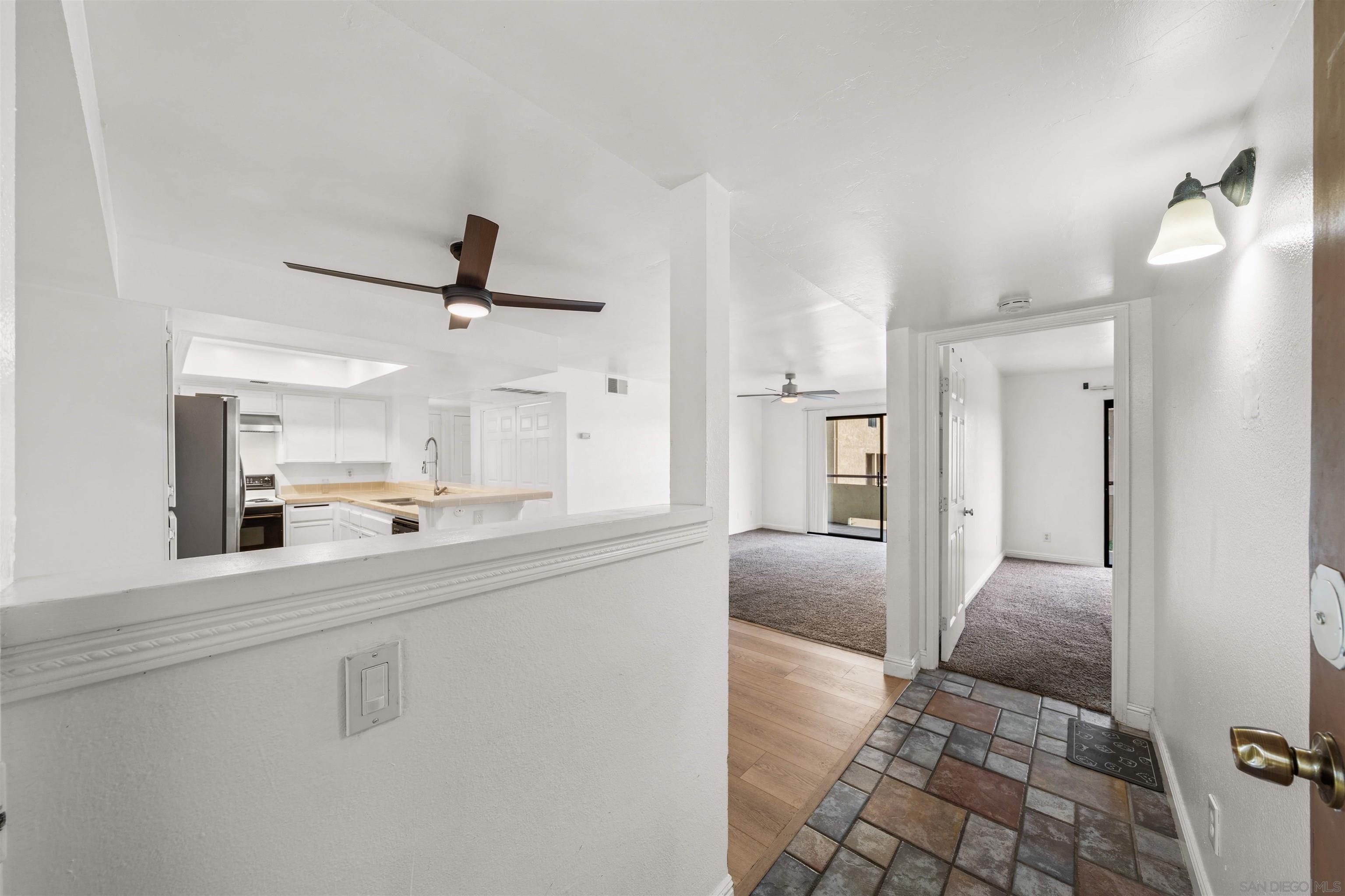 Front Image Thumbnail for SD250040986