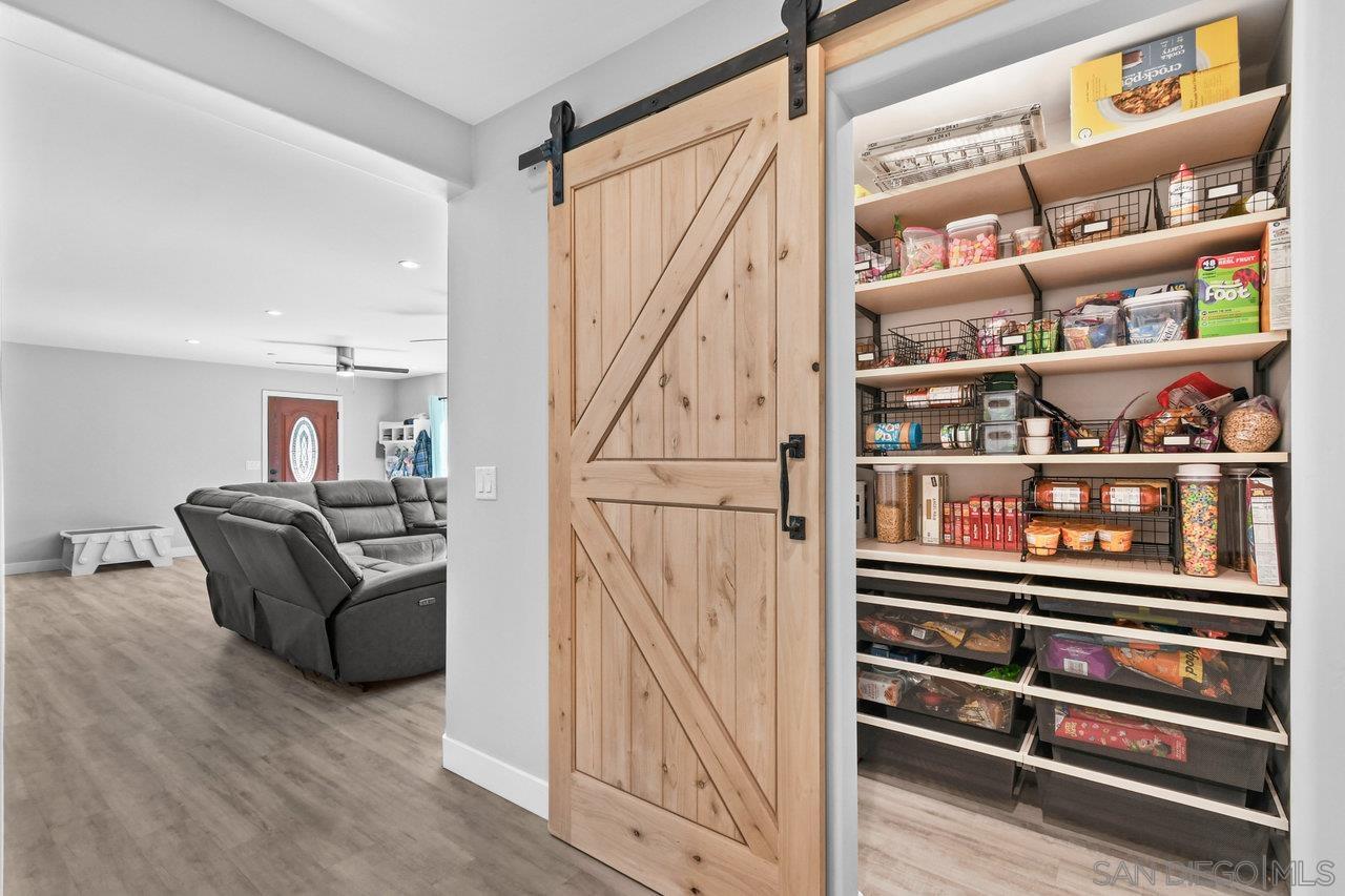 Detail Gallery Image 15 of 36 For 1452  Rock Terrace, Alpine,  CA 91901 - 5 Beds | 3/1 Baths