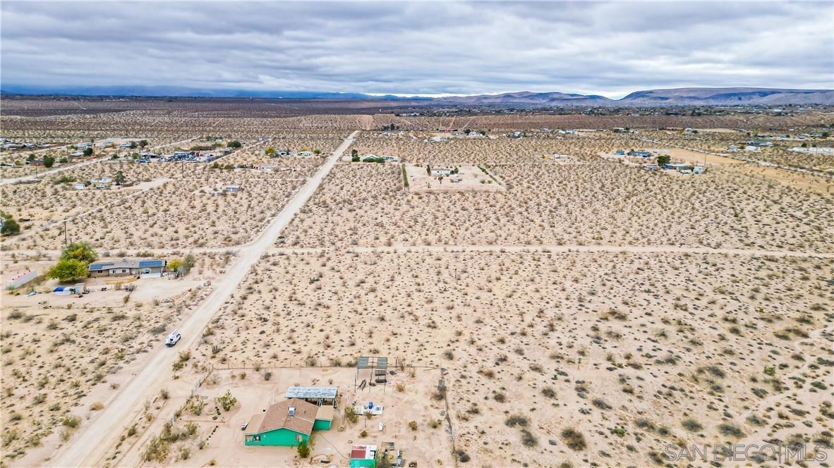 Detail Gallery Image 13 of 16 For , Landers,  CA 92285 - – Beds | – Baths