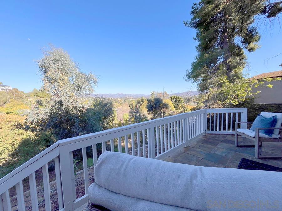 Detail Gallery Image 18 of 43 For 4275  Crestview Drive, La Mesa,  CA 91941 - 5 Beds | 3/1 Baths