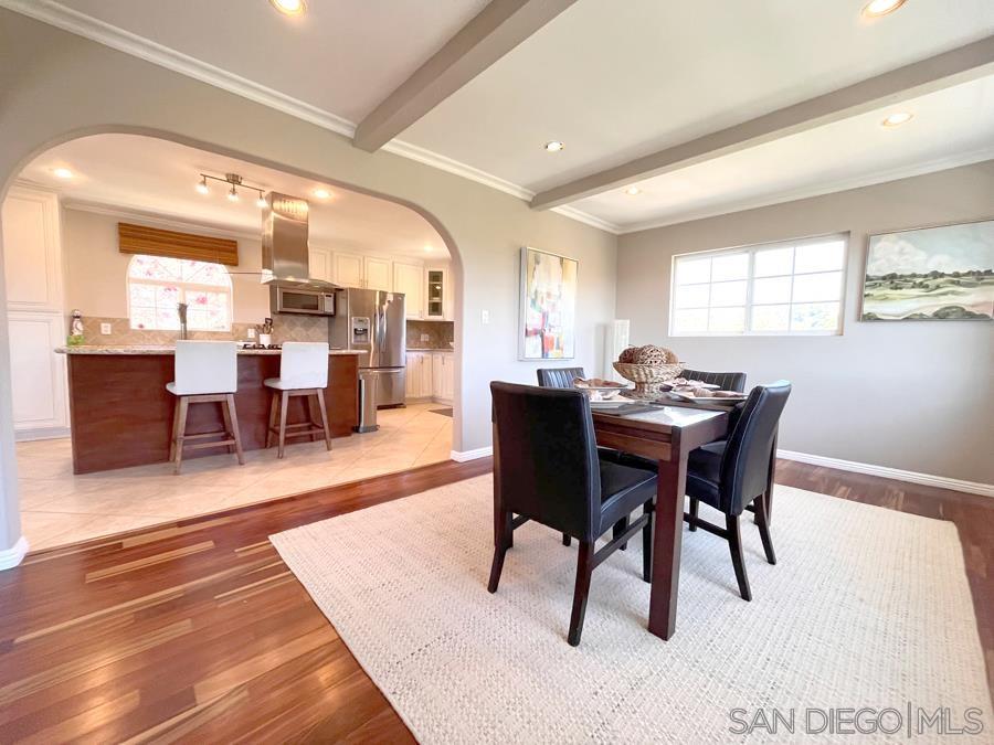 Detail Gallery Image 3 of 43 For 4275  Crestview Drive, La Mesa,  CA 91941 - 5 Beds | 3/1 Baths