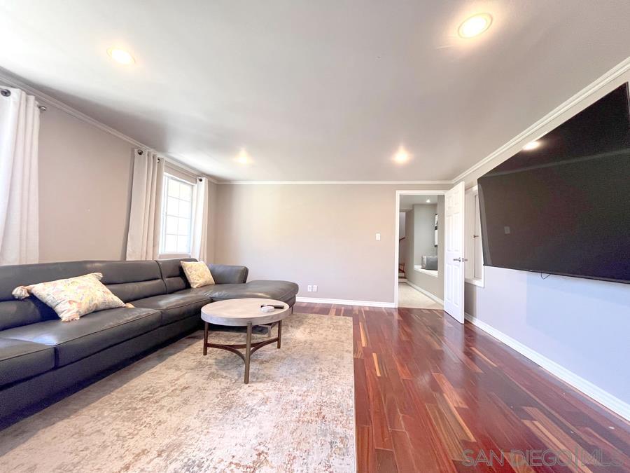 Detail Gallery Image 21 of 43 For 4275  Crestview Drive, La Mesa,  CA 91941 - 5 Beds | 3/1 Baths