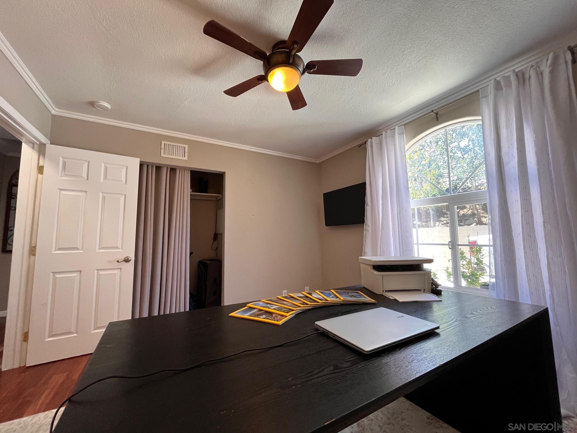 Detail Gallery Image 23 of 43 For 4275  Crestview Drive, La Mesa,  CA 91941 - 5 Beds | 3/1 Baths