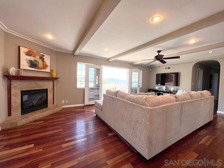 Detail Gallery Image 27 of 43 For 4275  Crestview Drive, La Mesa,  CA 91941 - 5 Beds | 3/1 Baths