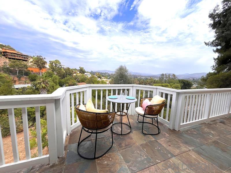 Detail Gallery Image 8 of 43 For 4275  Crestview Drive, La Mesa,  CA 91941 - 5 Beds | 3/1 Baths