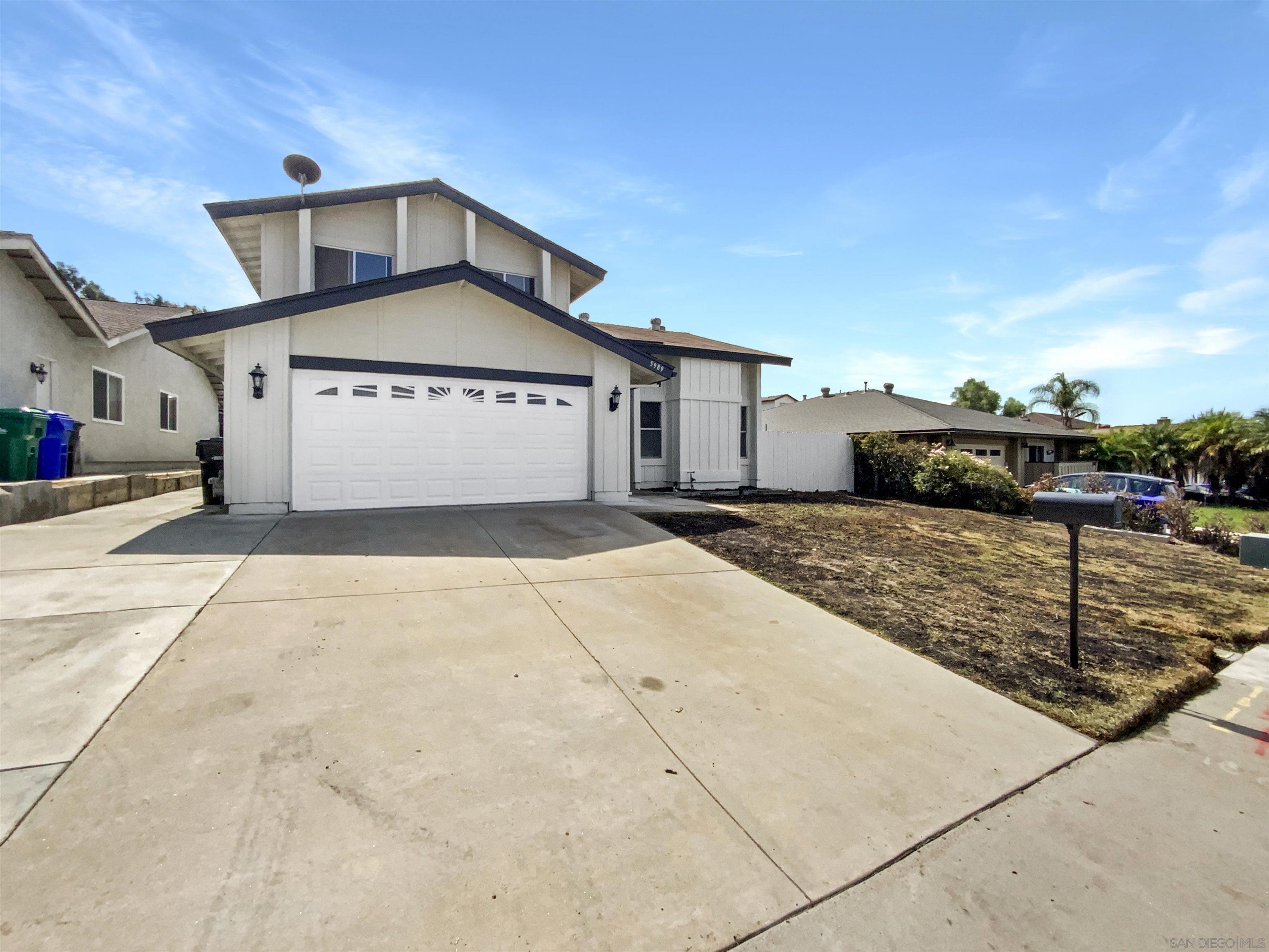 Front Image Thumbnail for SD250041018