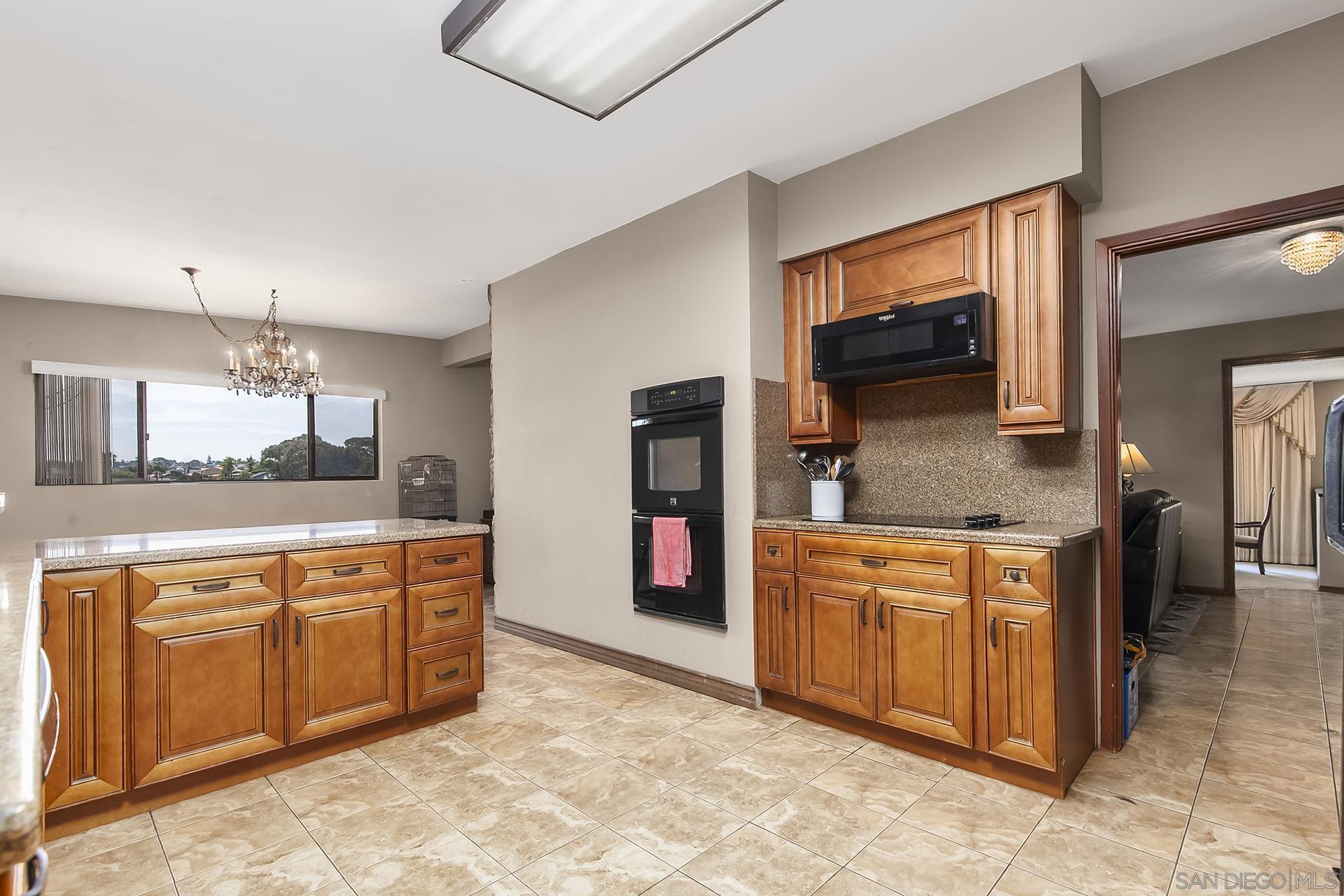 Detail Gallery Image 29 of 58 For 3428  Quimby St, San Diego,  CA 92106 - 3 Beds | 2 Baths