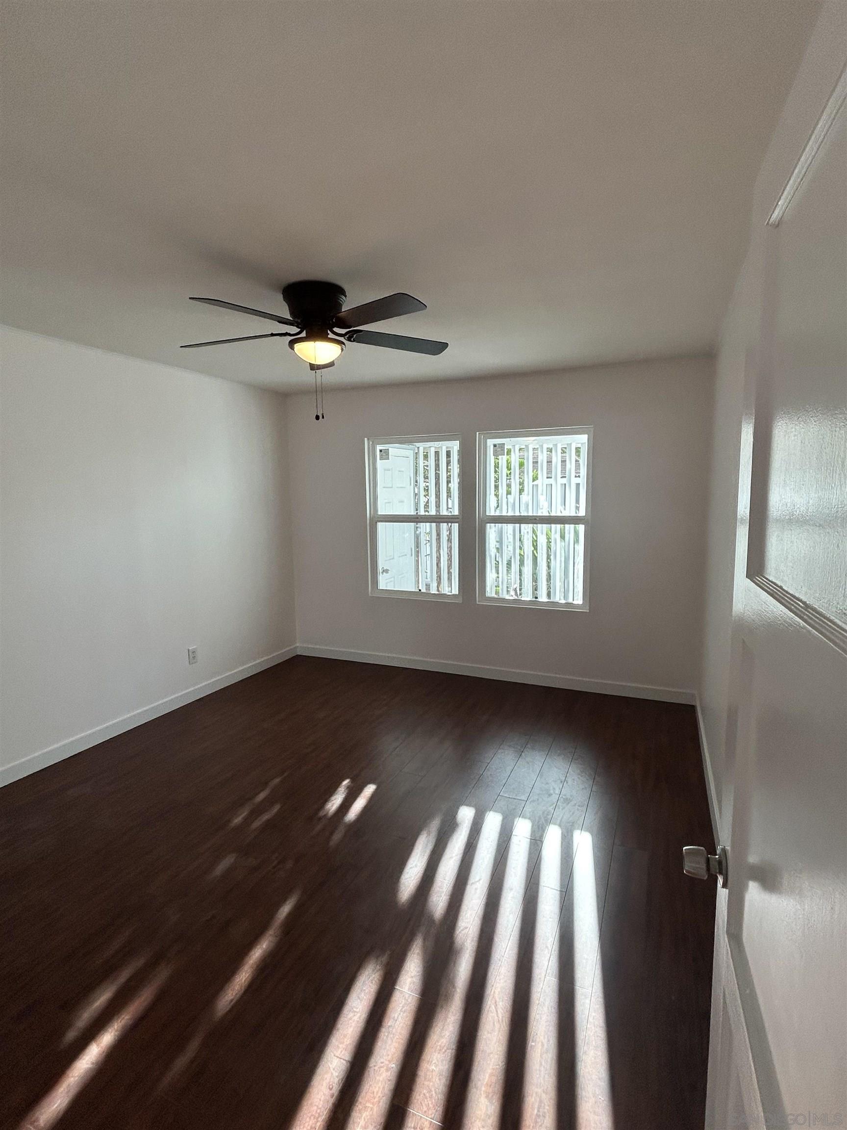 Detail Gallery Image 10 of 17 For 7051  Stanford Avenue, La Mesa,  CA 91942 - 2 Beds | 1 Baths