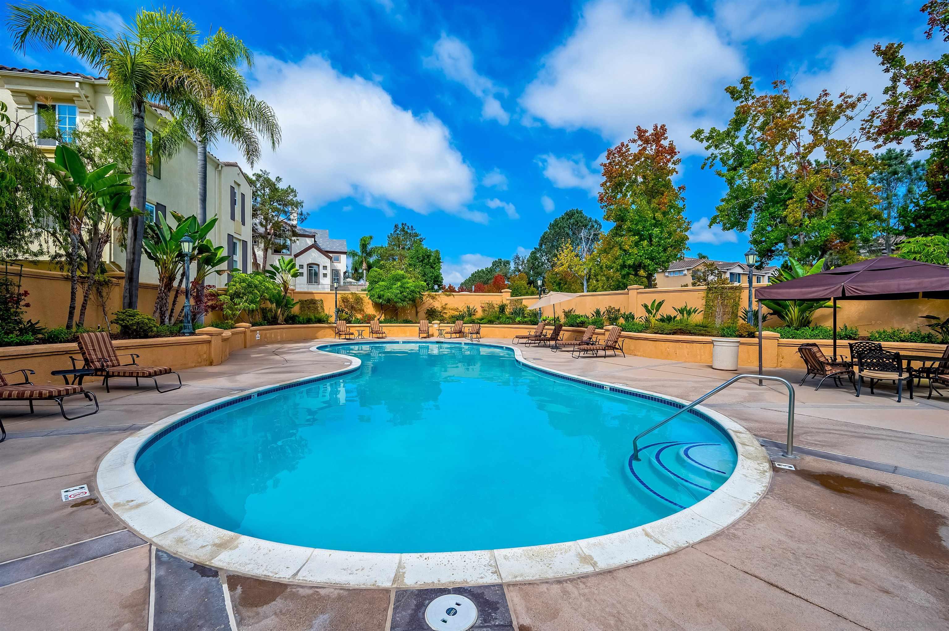 Detail Gallery Image 28 of 43 For 12368  Carmel Country Rd  #303,  San Diego,  CA 92130 - 1 Beds | 1 Baths