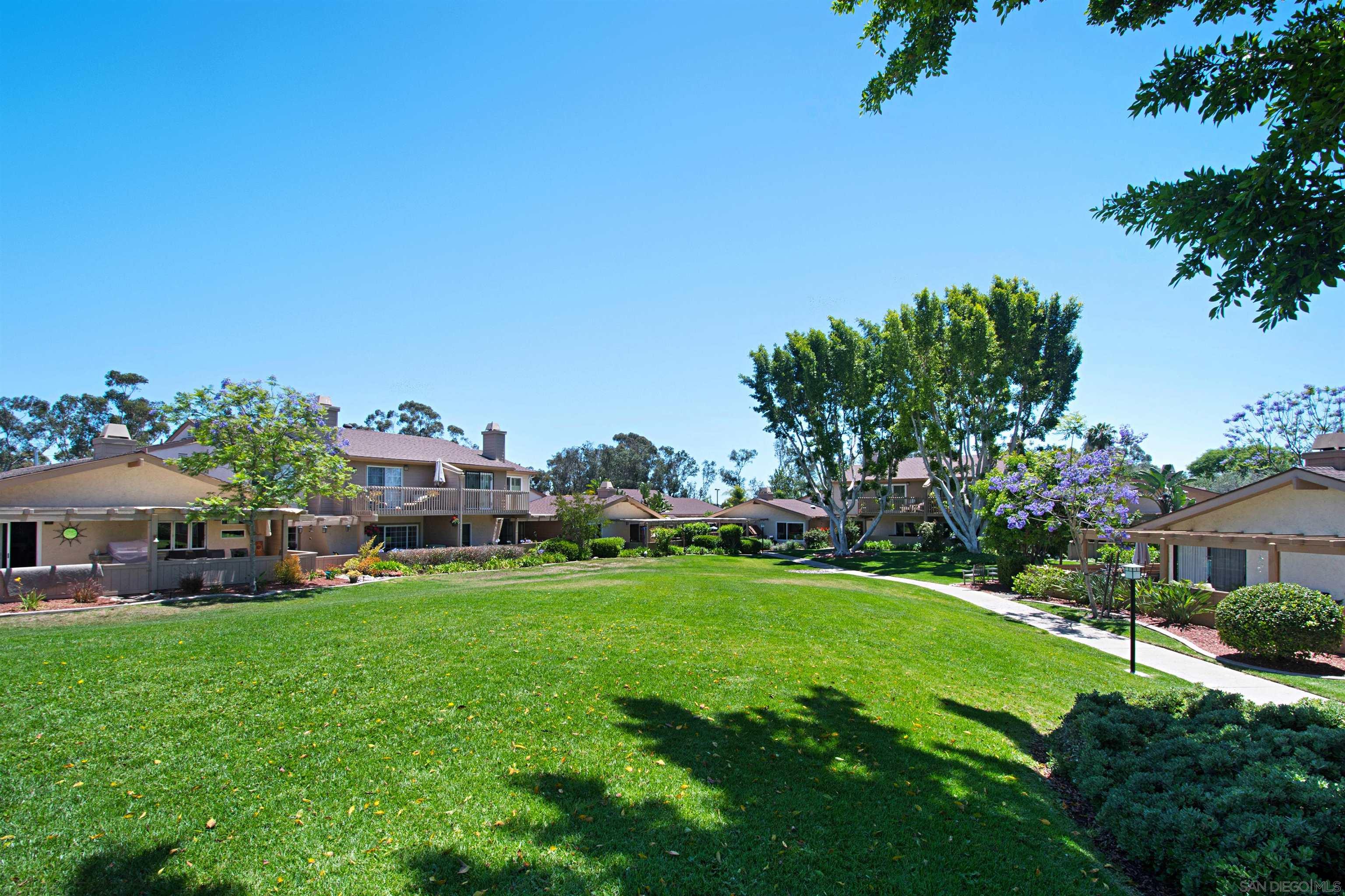 Detail Gallery Image 32 of 40 For 9917  Aviary Drive, San Diego,  CA 92131 - 3 Beds | 2/1 Baths