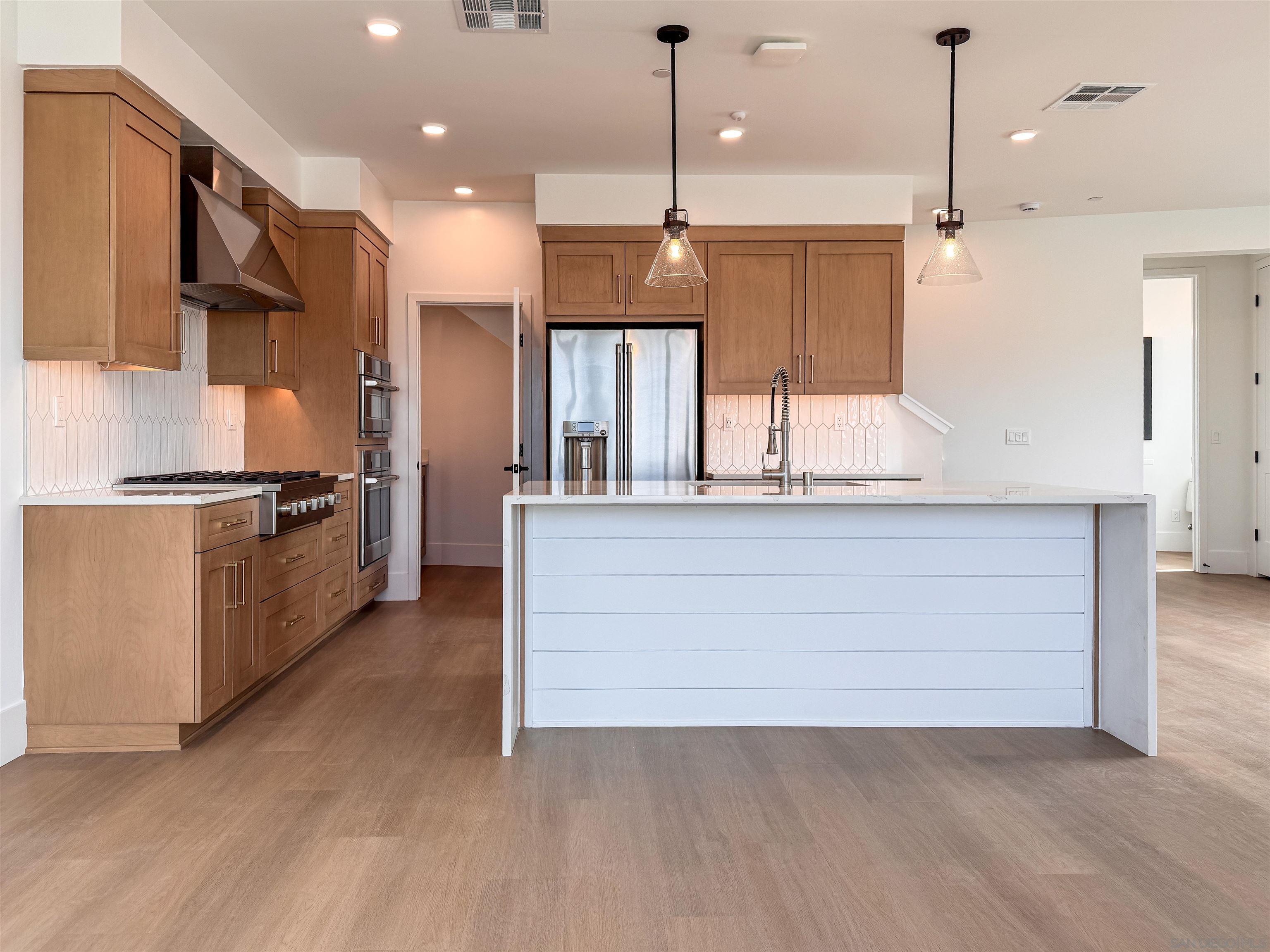 Detail Gallery Image 6 of 71 For 7290  Ponto Drive N #7302, Carlsbad,  CA 92011 - 4 Beds | 3/1 Baths